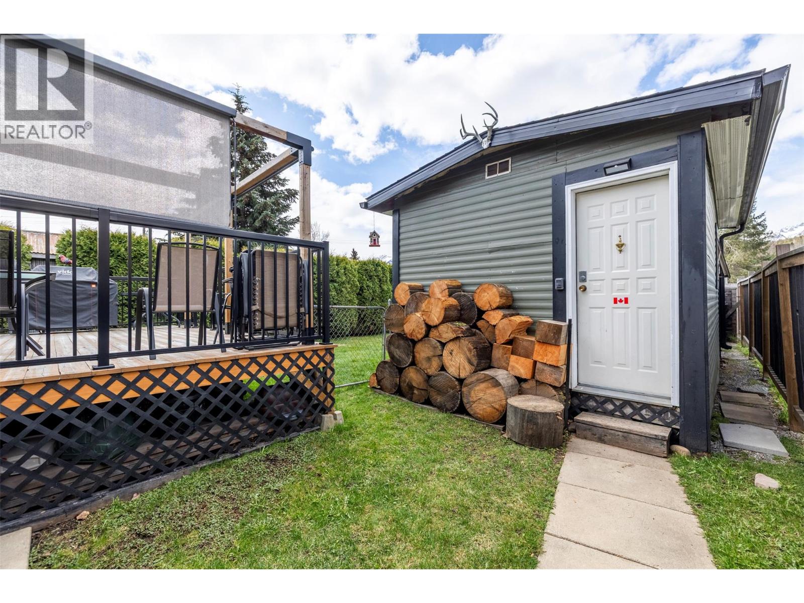 236 Riverside Drive, Fernie, British Columbia  V0B 1M1 - Photo 6 - 10385083