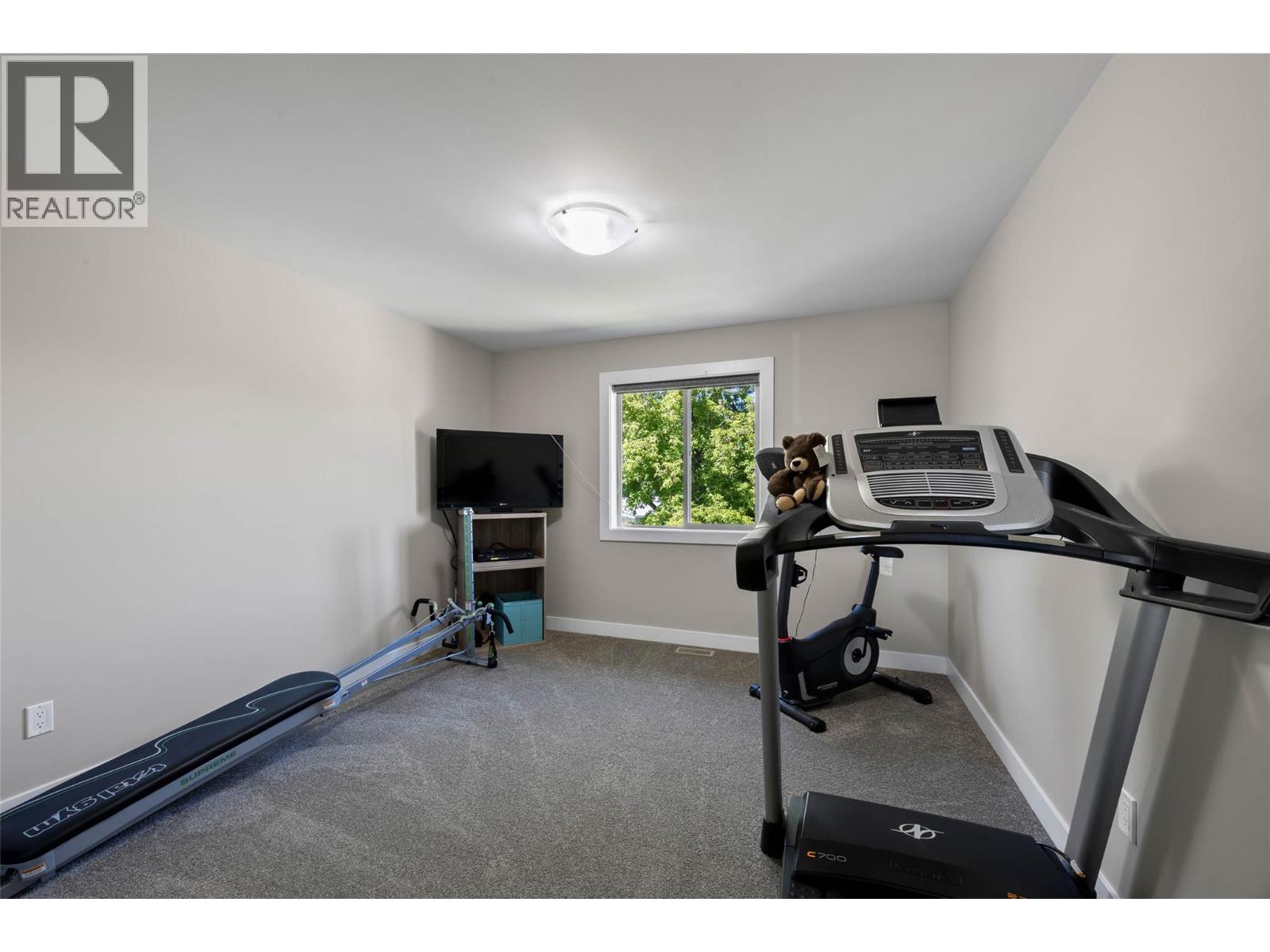 2704 Beachmount Crescent, Kamloops, British Columbia  V2B 0E6 - Photo 32 - 10384572