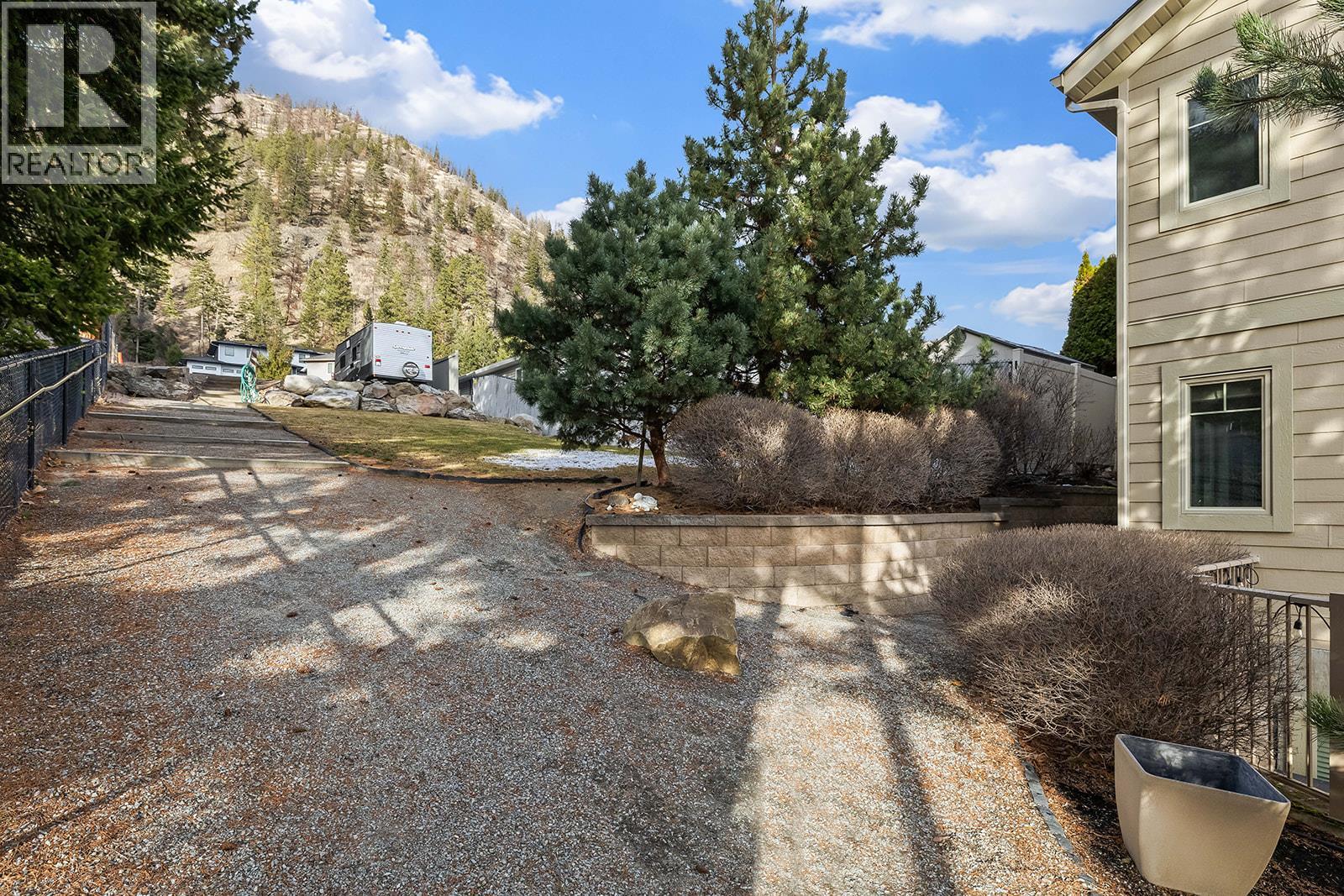 2283 Shannon Heights Court Unit# 8, West Kelowna, British Columbia  V4T 3B9 - Photo 53 - 10385095