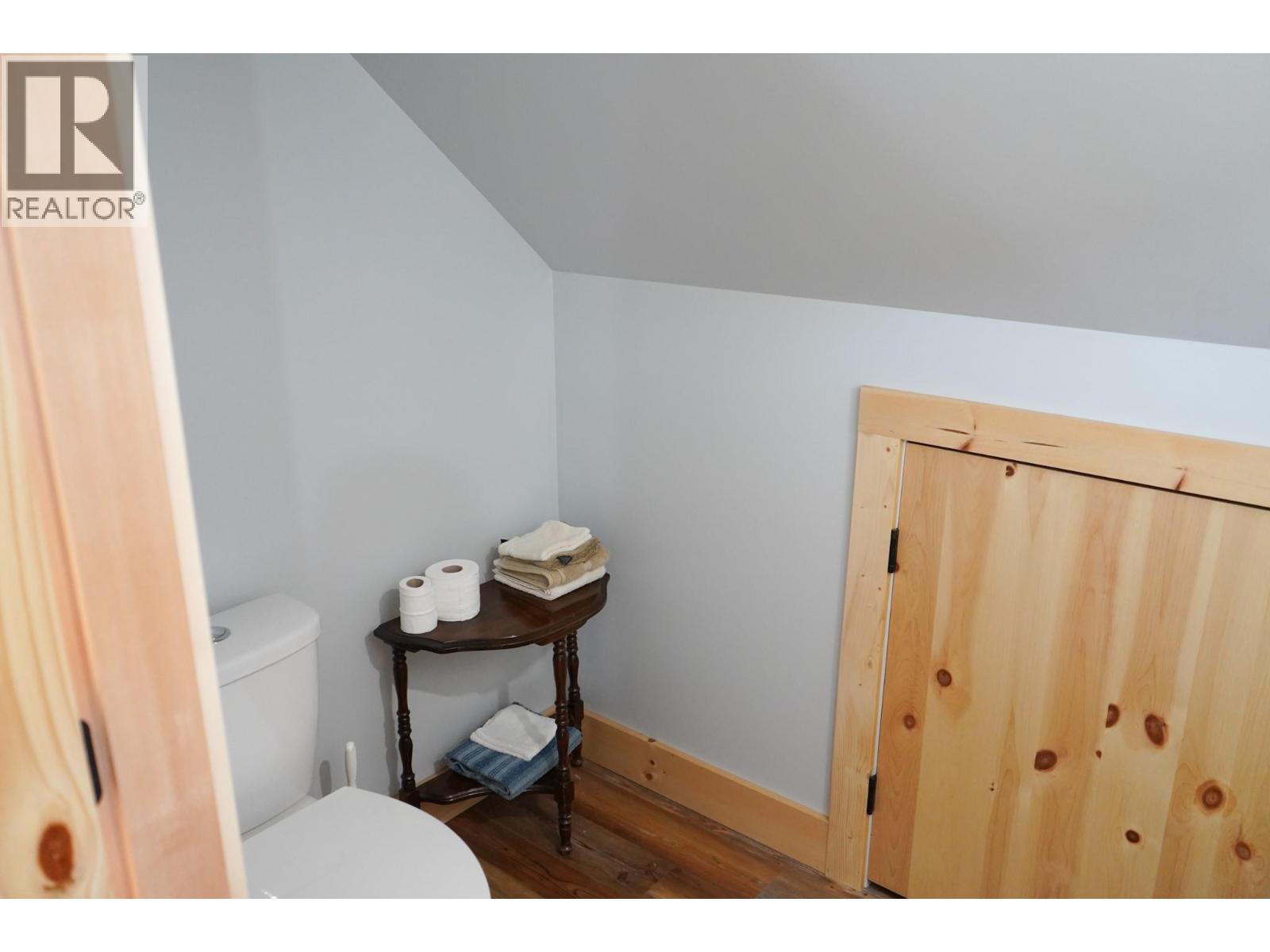 3630 Sharptail Road, Clinton, British Columbia  V0K 1K0 - Photo 14 - 10384313