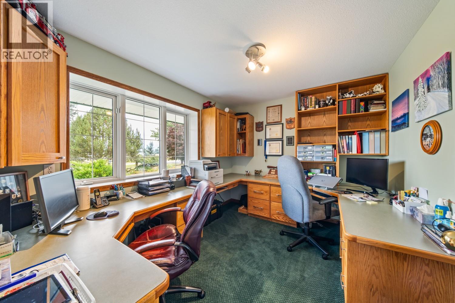 135 Pleasant Valley Cross Road, Armstrong, British Columbia  V4Y 0W1 - Photo 6 - 10385048