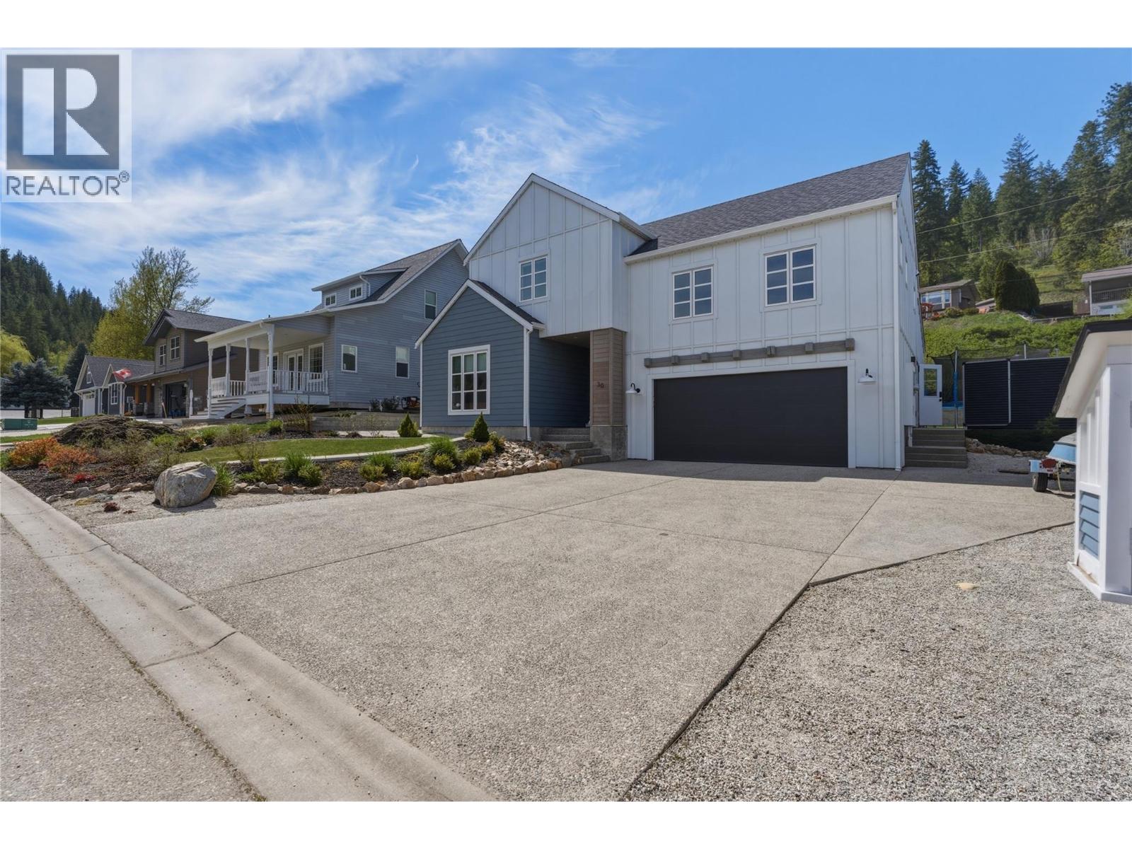 30 Preston West Drive, Enderby, British Columbia  V4Y 4C5 - Photo 3 - 10385008