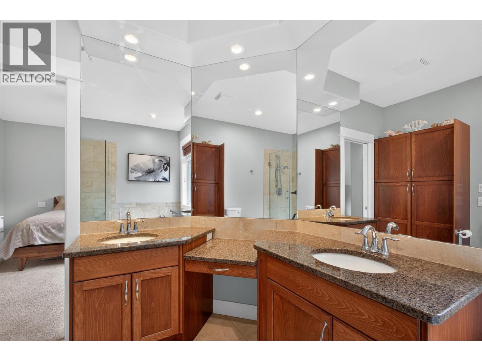 539 South Crest Drive, Kelowna, British Columbia  V1W 4W8 - Photo 23 - 10384342