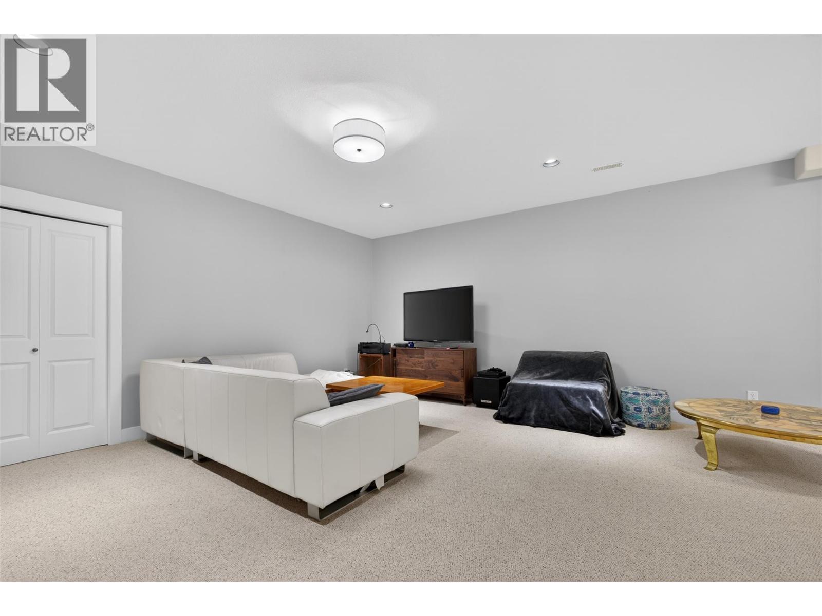539 South Crest Drive, Kelowna, British Columbia  V1W 4W8 - Photo 36 - 10384342
