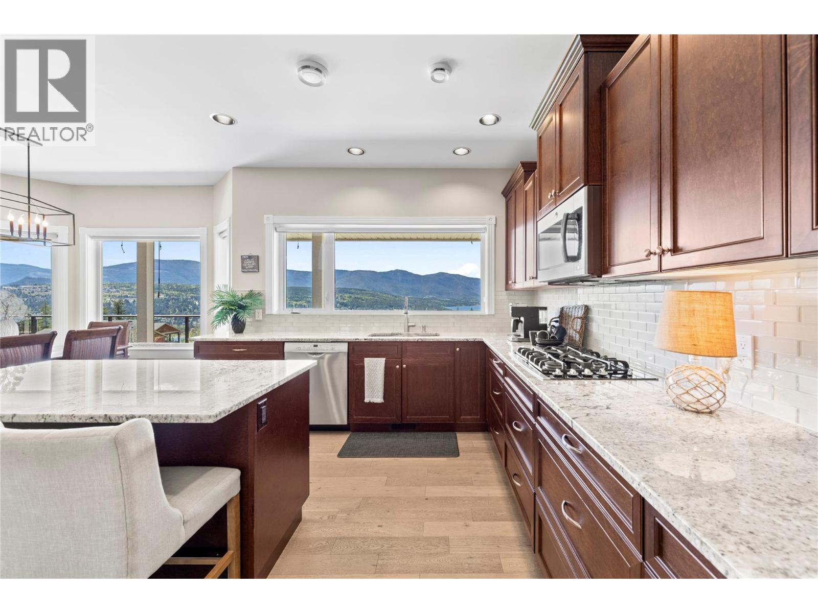 3643 Mcbride Road, Blind Bay, British Columbia  V0E 1H1 - Photo 16 - 10376597