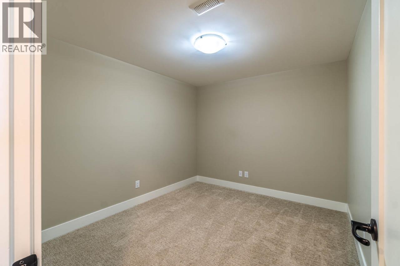 2171 Van Horne Drive Unit# 31, Kamloops, British Columbia  V1S 0E2 - Photo 12 - 10385034