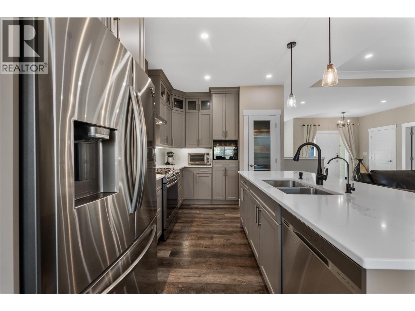 3820 20th Street Ne Unit# 12, Salmon Arm, British Columbia  V1E 0G7 - Photo 5 - 10385187