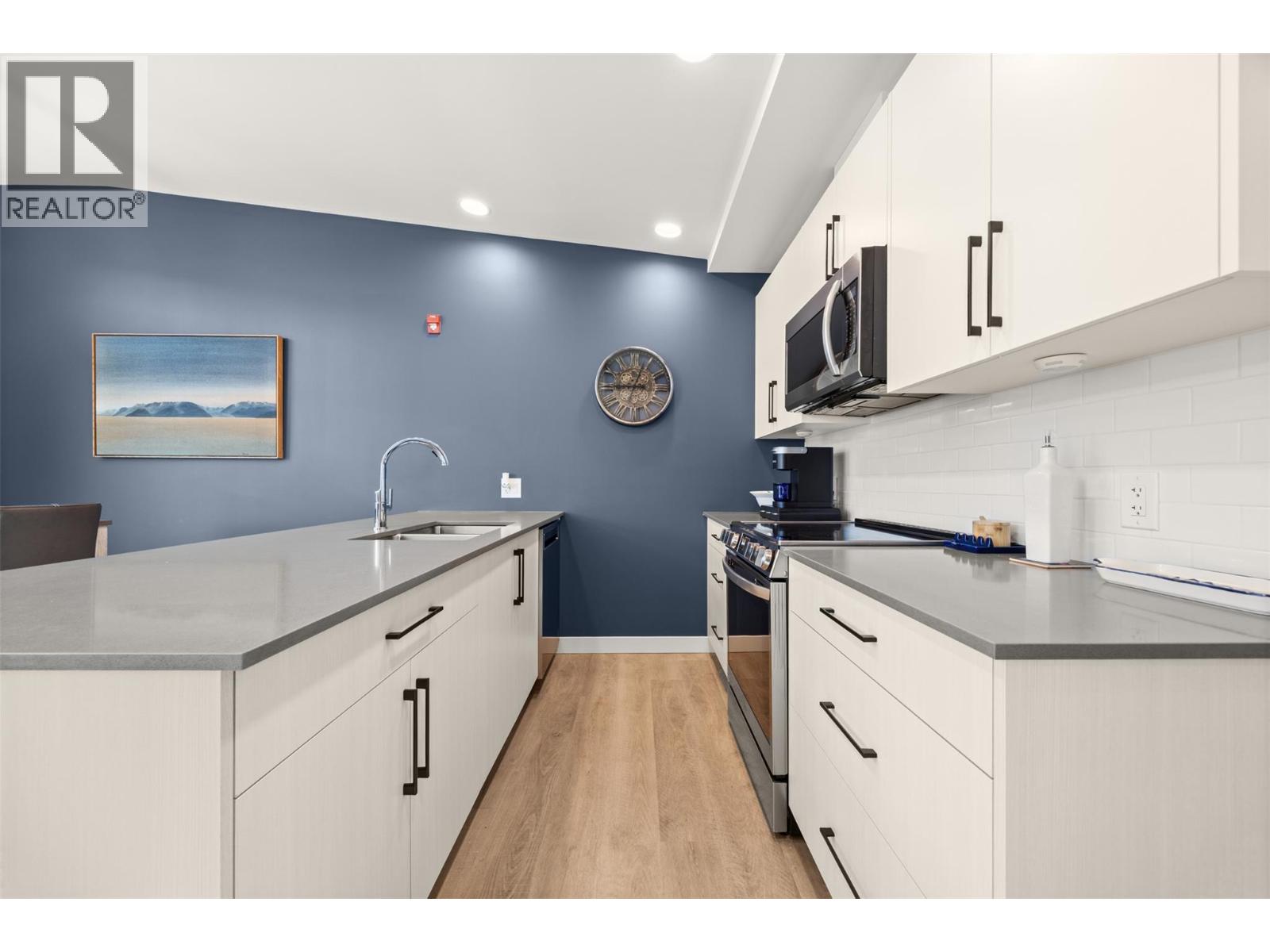 13417 Lakeshore Drive S Unit# 207, Summerland, British Columbia  V0H 1Z1 - Photo 8 - 10385194