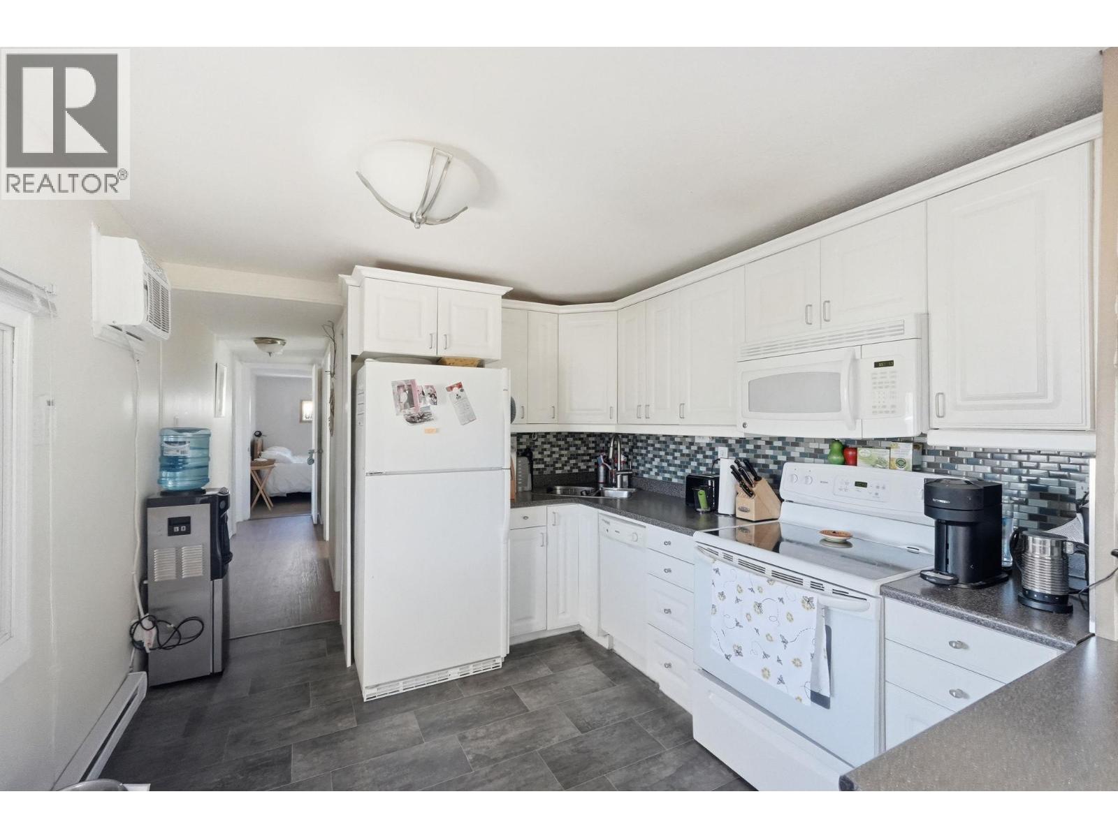 3832 33rd Street, Osoyoos, British Columbia  V0H 1V6 - Photo 20 - 10383824