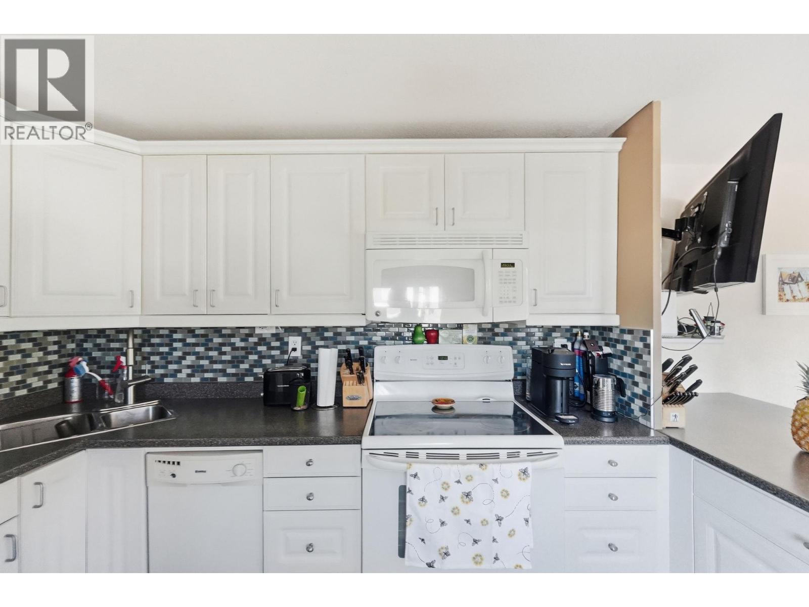 3832 33rd Street, Osoyoos, British Columbia  V0H 1V6 - Photo 22 - 10383824