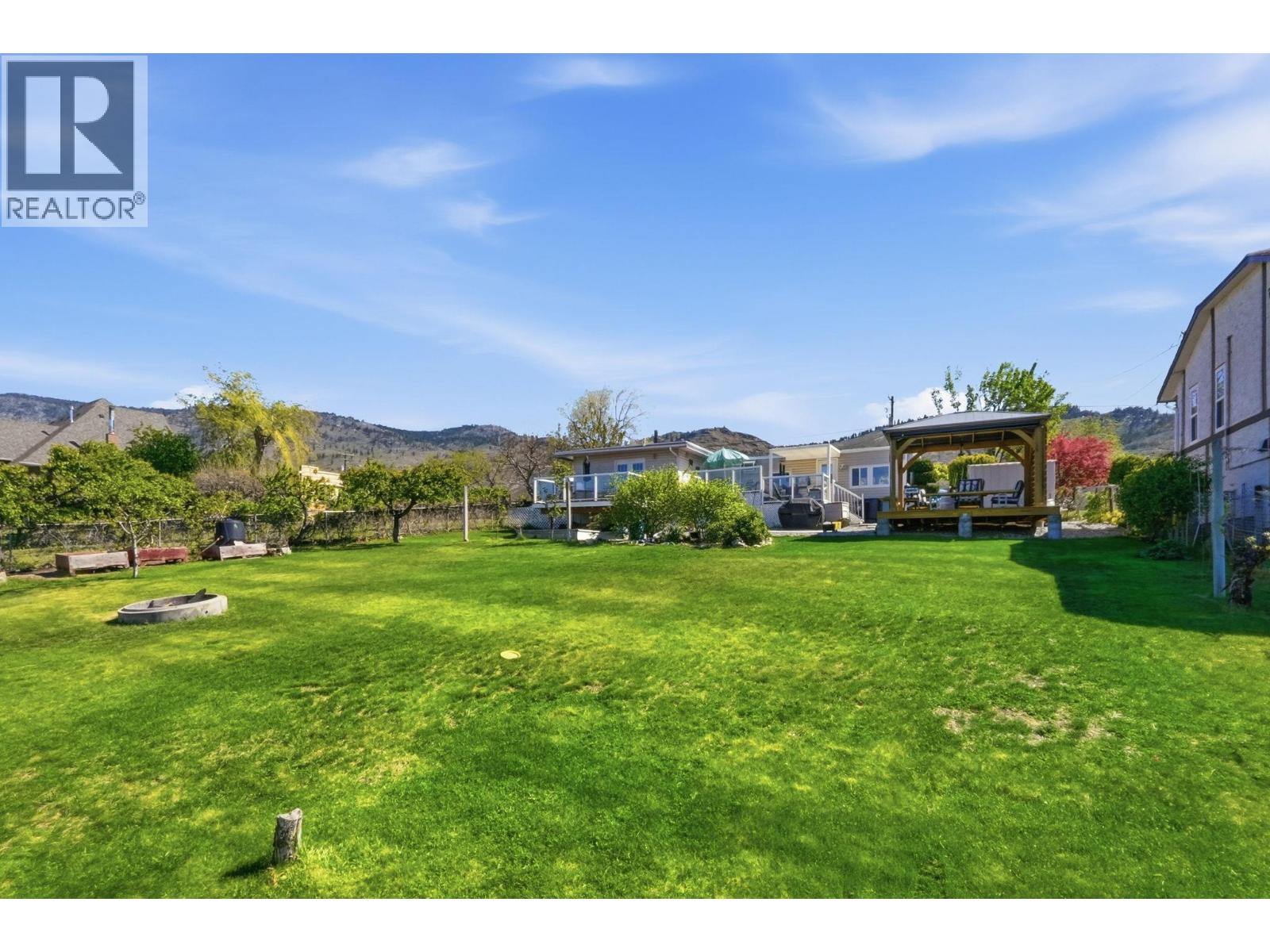 3832 33rd Street, Osoyoos, British Columbia  V0H 1V6 - Photo 8 - 10383824