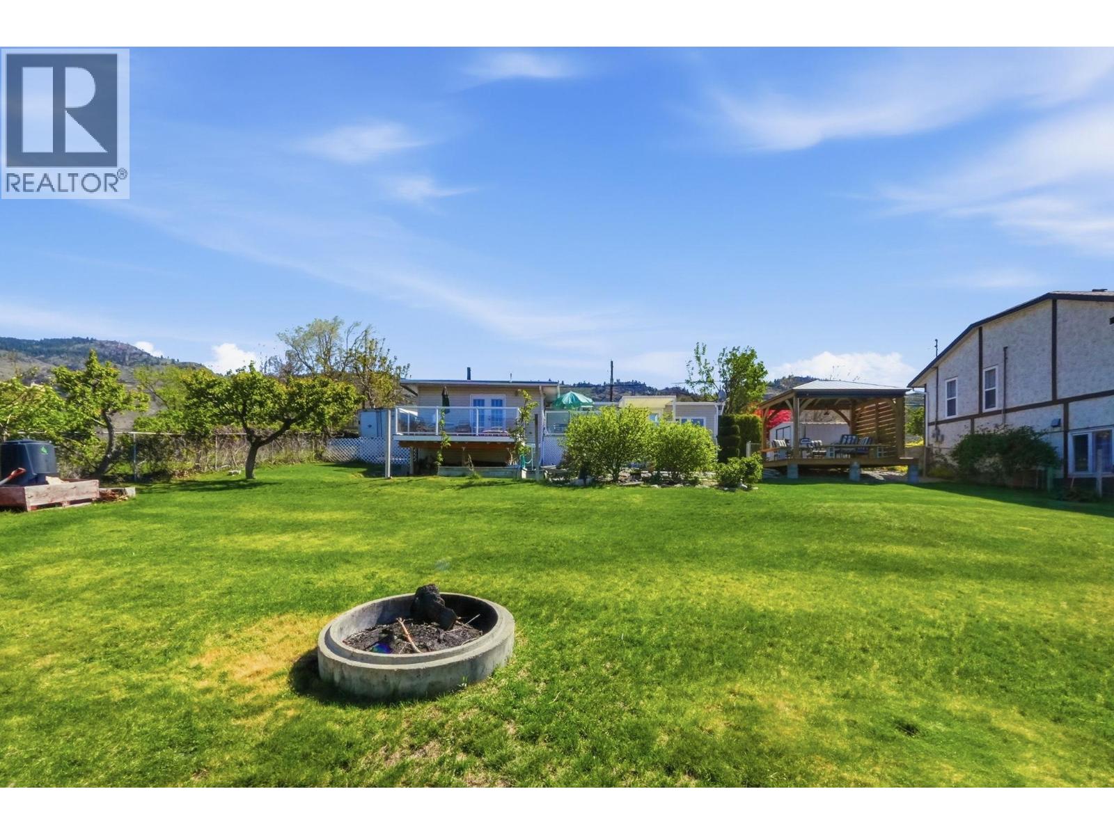 3832 33rd Street, Osoyoos, British Columbia  V0H 1V6 - Photo 9 - 10383824