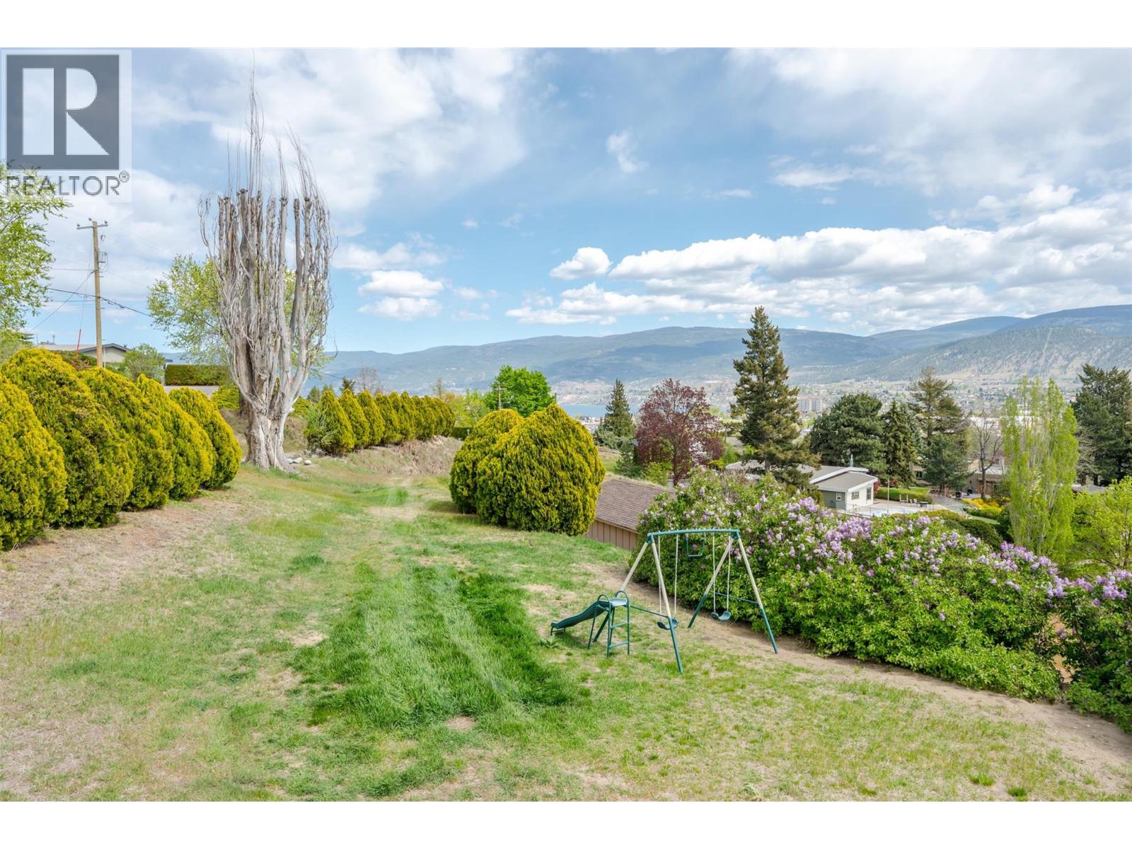311 Sunglo Drive, Penticton, British Columbia  V2A 8X6 - Photo 39 - 10385182