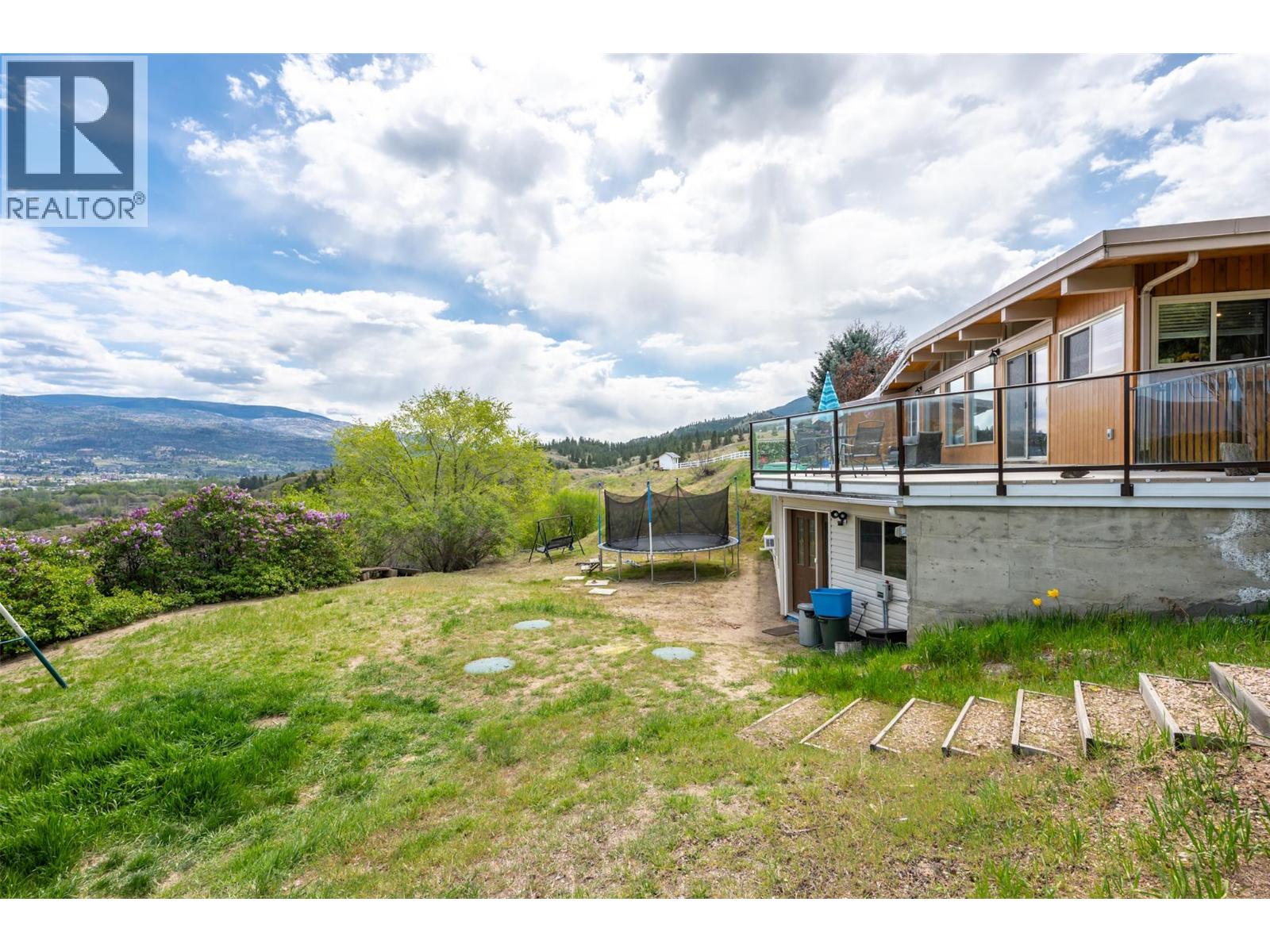 311 Sunglo Drive, Penticton, British Columbia  V2A 8X6 - Photo 4 - 10385182