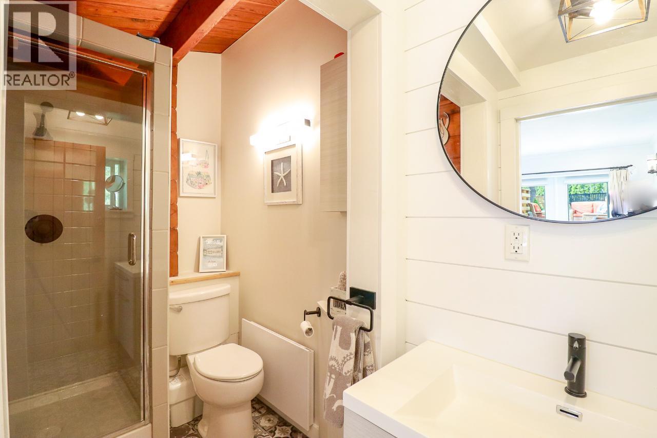 5816 Andrew Avenue, Summerland, British Columbia  V0H 1Z9 - Photo 13 - 10384538