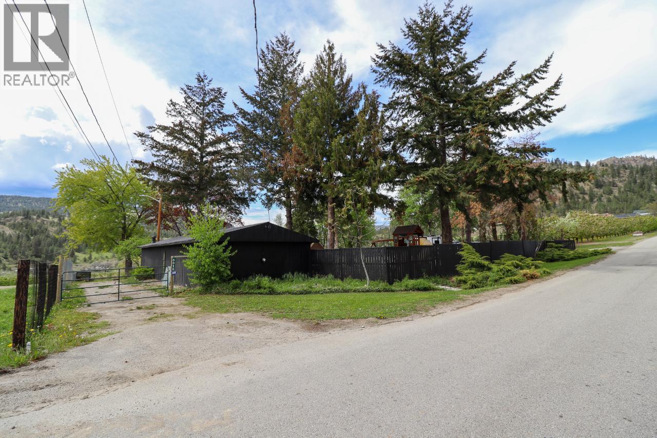 5816 Andrew Avenue, Summerland, British Columbia  V0H 1Z9 - Photo 43 - 10384538