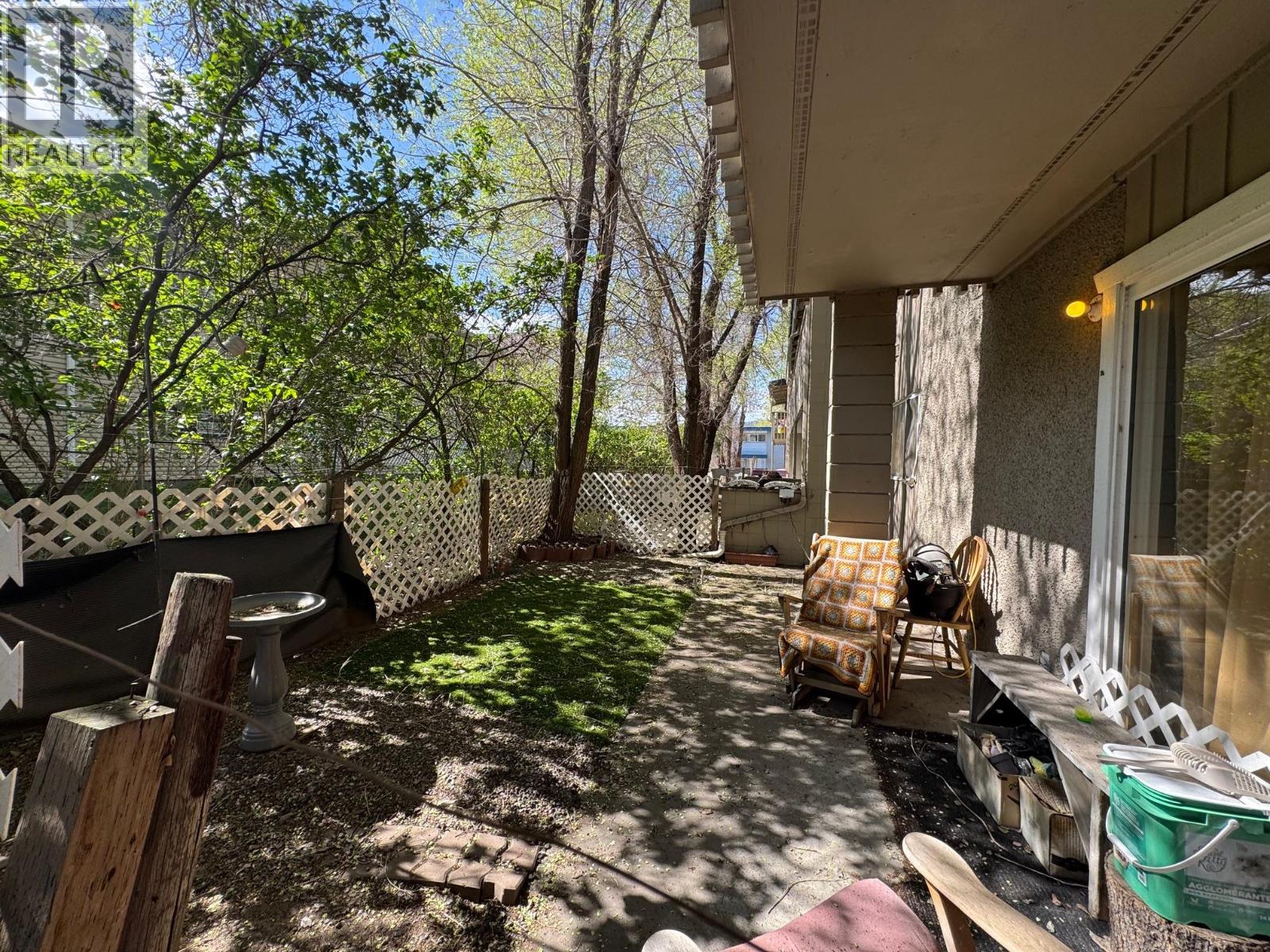 2290 Blair Street, Merritt, British Columbia  V1K 1B8 - Photo 10 - 10385229