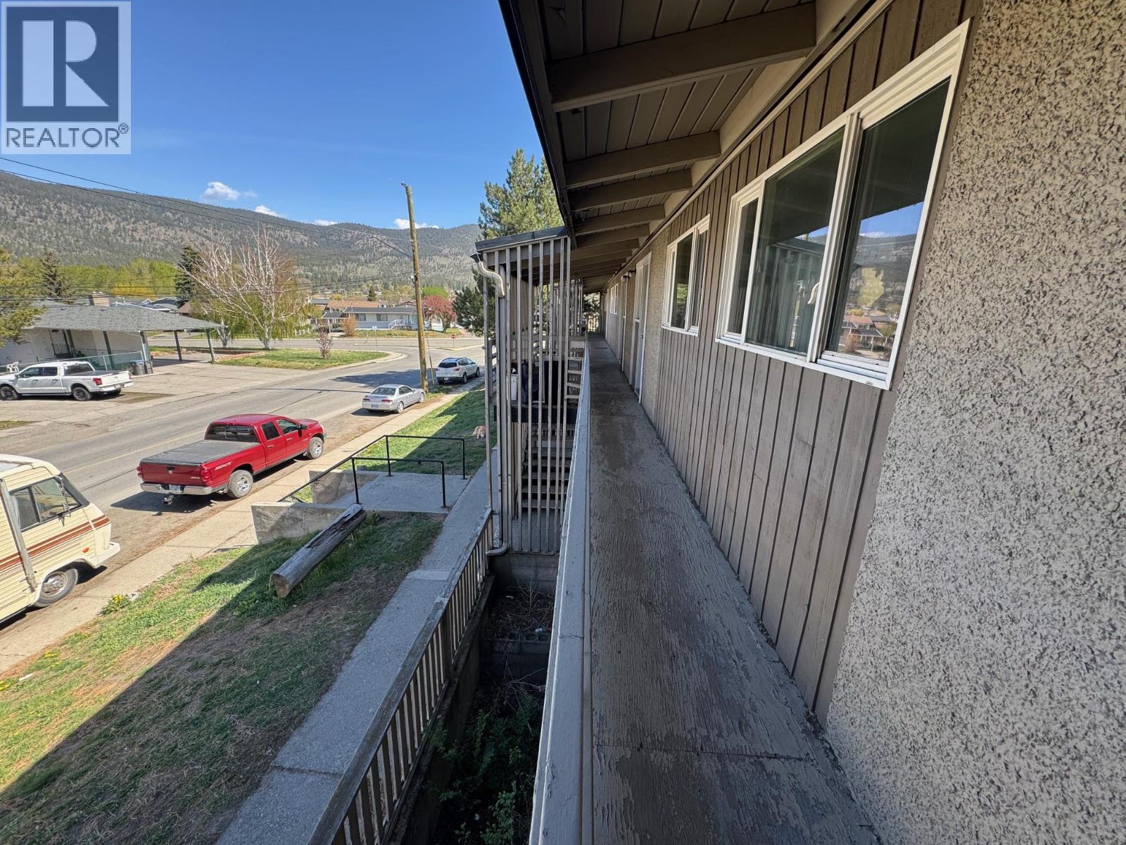 2290 Blair Street, Merritt, British Columbia  V1K 1B8 - Photo 25 - 10385229