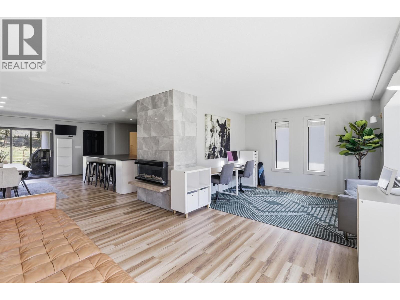 4747 Kamloops Vernon Highway, Westwold, British Columbia  V0E 3B1 - Photo 17 - 10385137