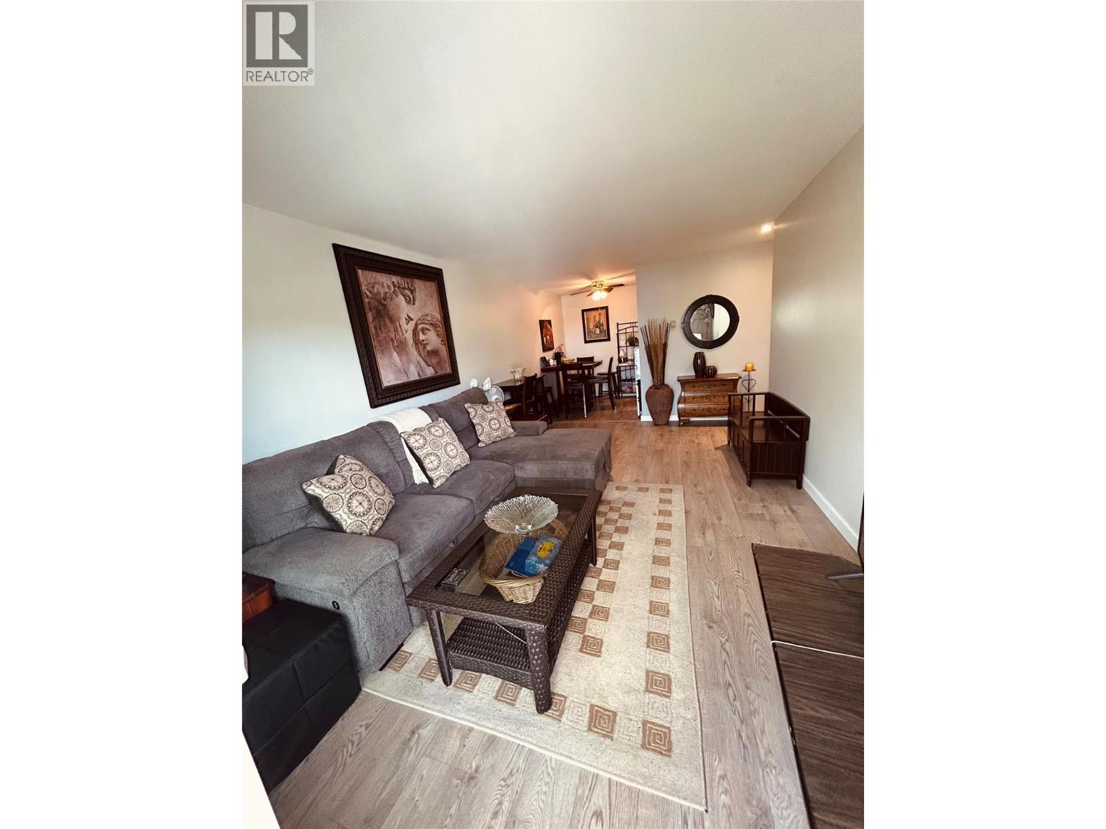 922 Dynes Avenue Unit# 208, Penticton, British Columbia  V2A 1E8 - Photo 4 - 10384871