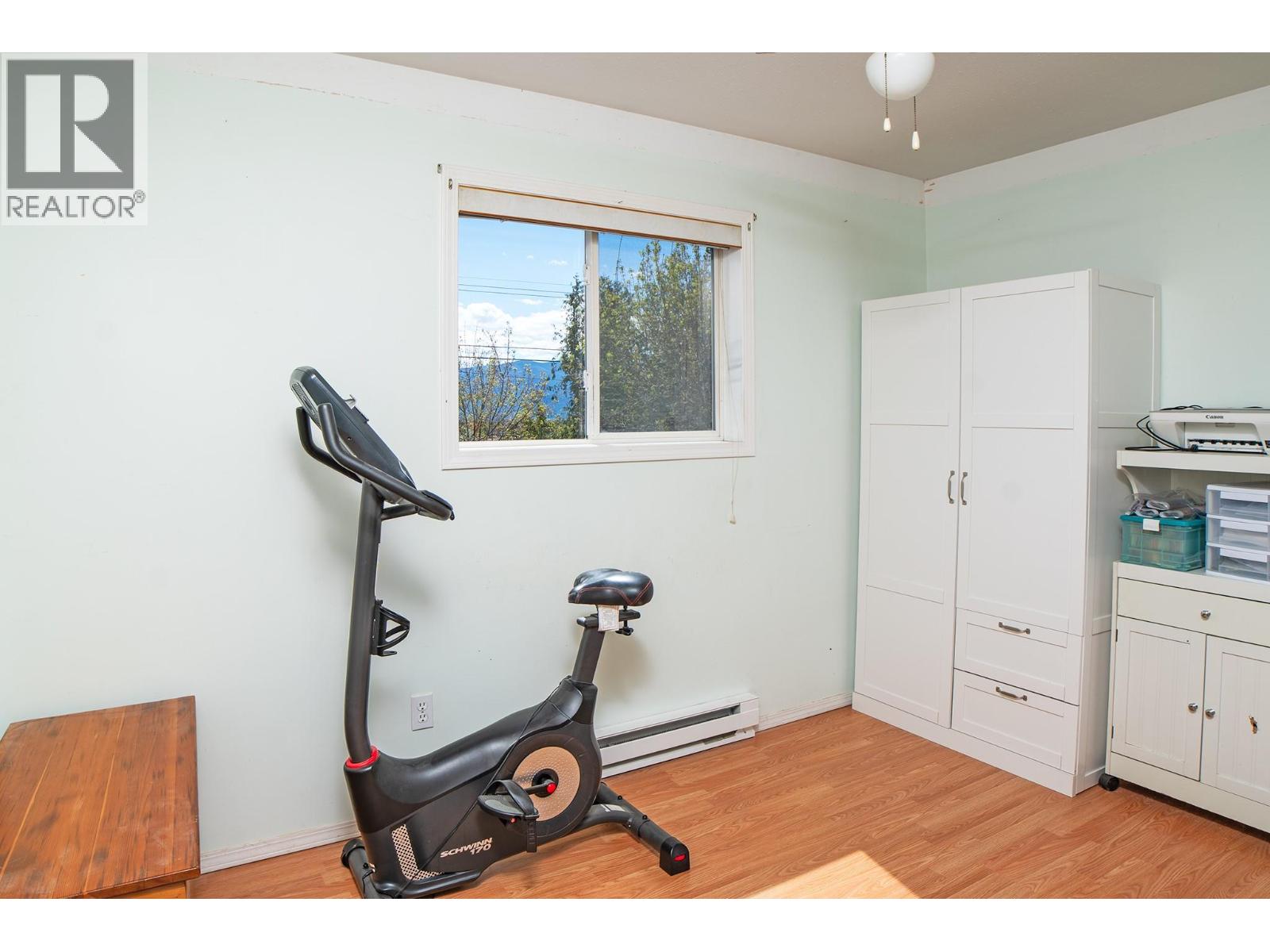 129 9th Avenue S, Creston, British Columbia  V0B 1G3 - Photo 14 - 10385004