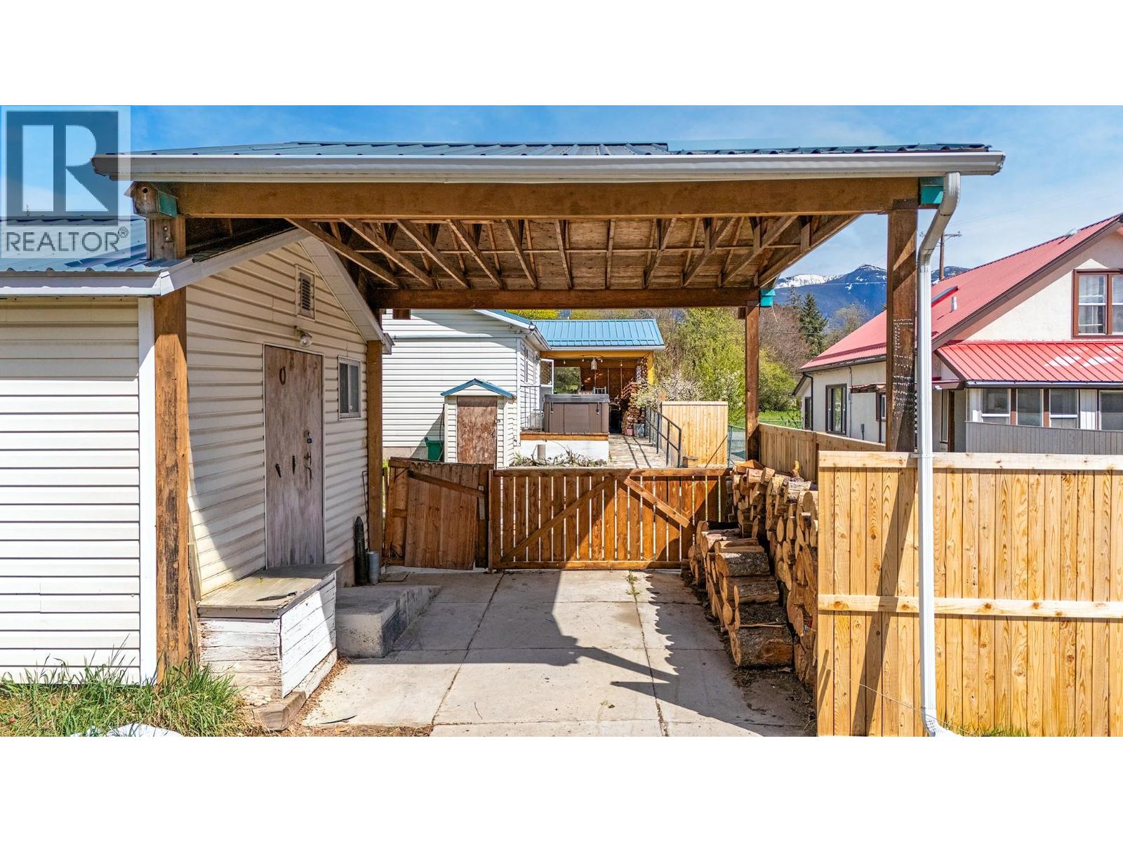 129 9th Avenue S, Creston, British Columbia  V0B 1G3 - Photo 21 - 10385004