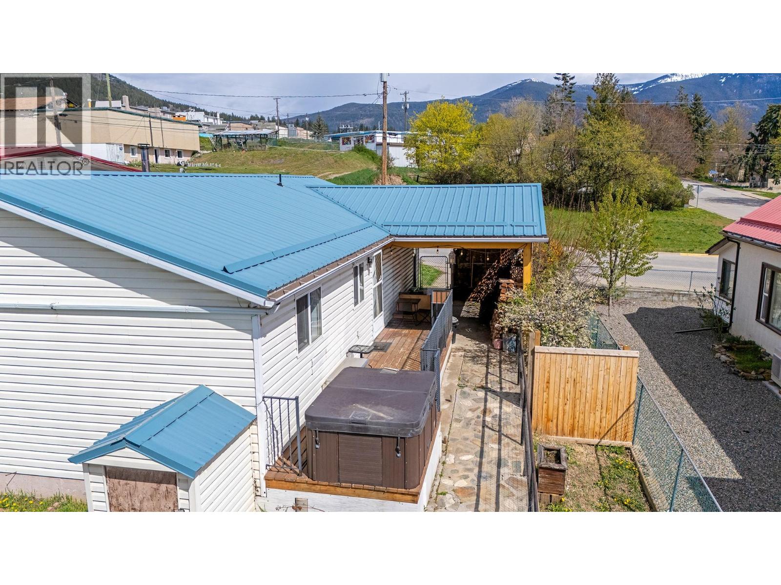 129 9th Avenue S, Creston, British Columbia  V0B 1G3 - Photo 22 - 10385004