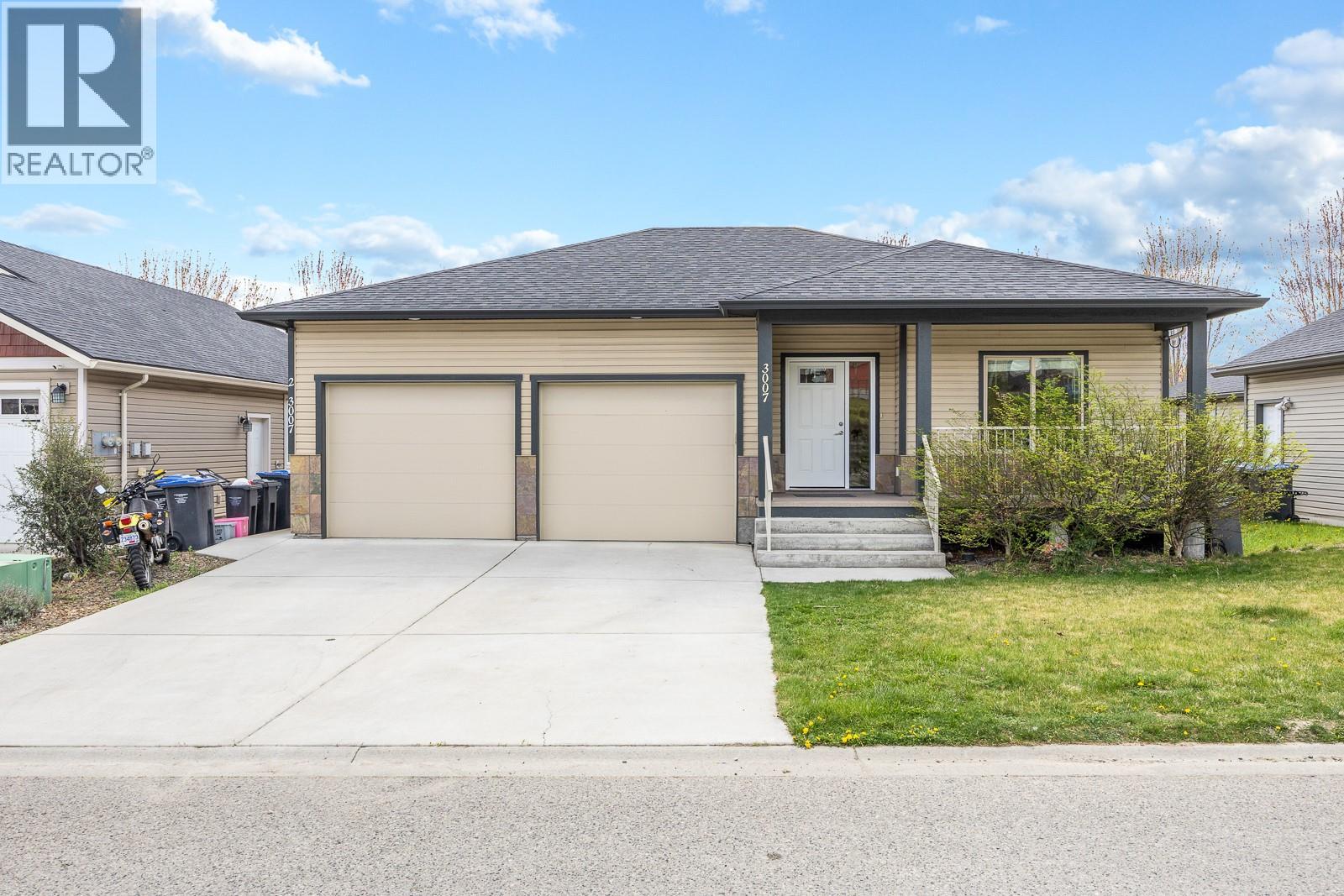 3007 Shetland Road, kelowna, British Columbia