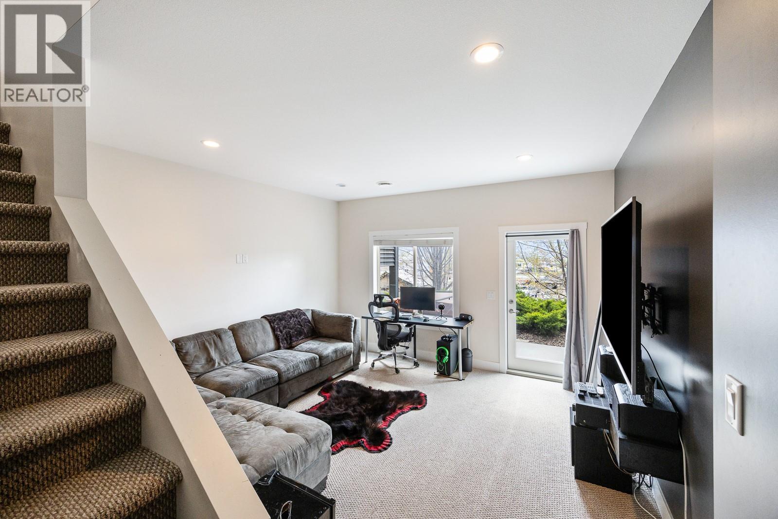 3007 Shetland Road, Kelowna, British Columbia  V1V 3A7 - Photo 26 - 10384895