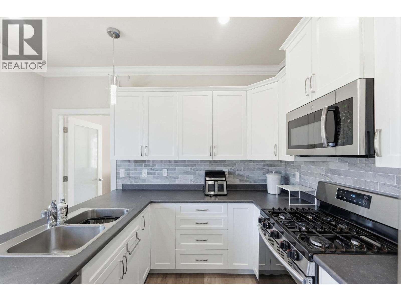 617 Glenmore Road, Kelowna, British Columbia  V1V 2H4 - Photo 16 - 10384927