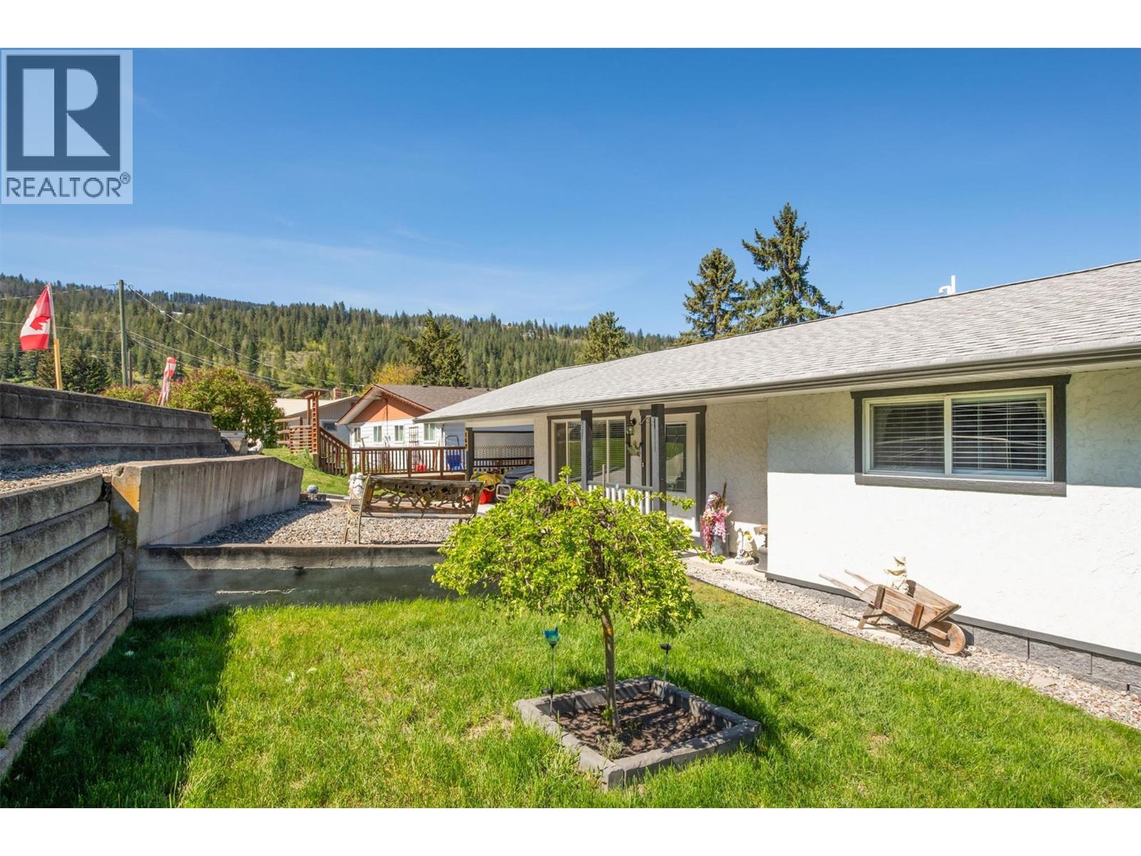 169 Cliffview Drive, Enderby, British Columbia  V4Y 4C1 - Photo 5 - 10384769