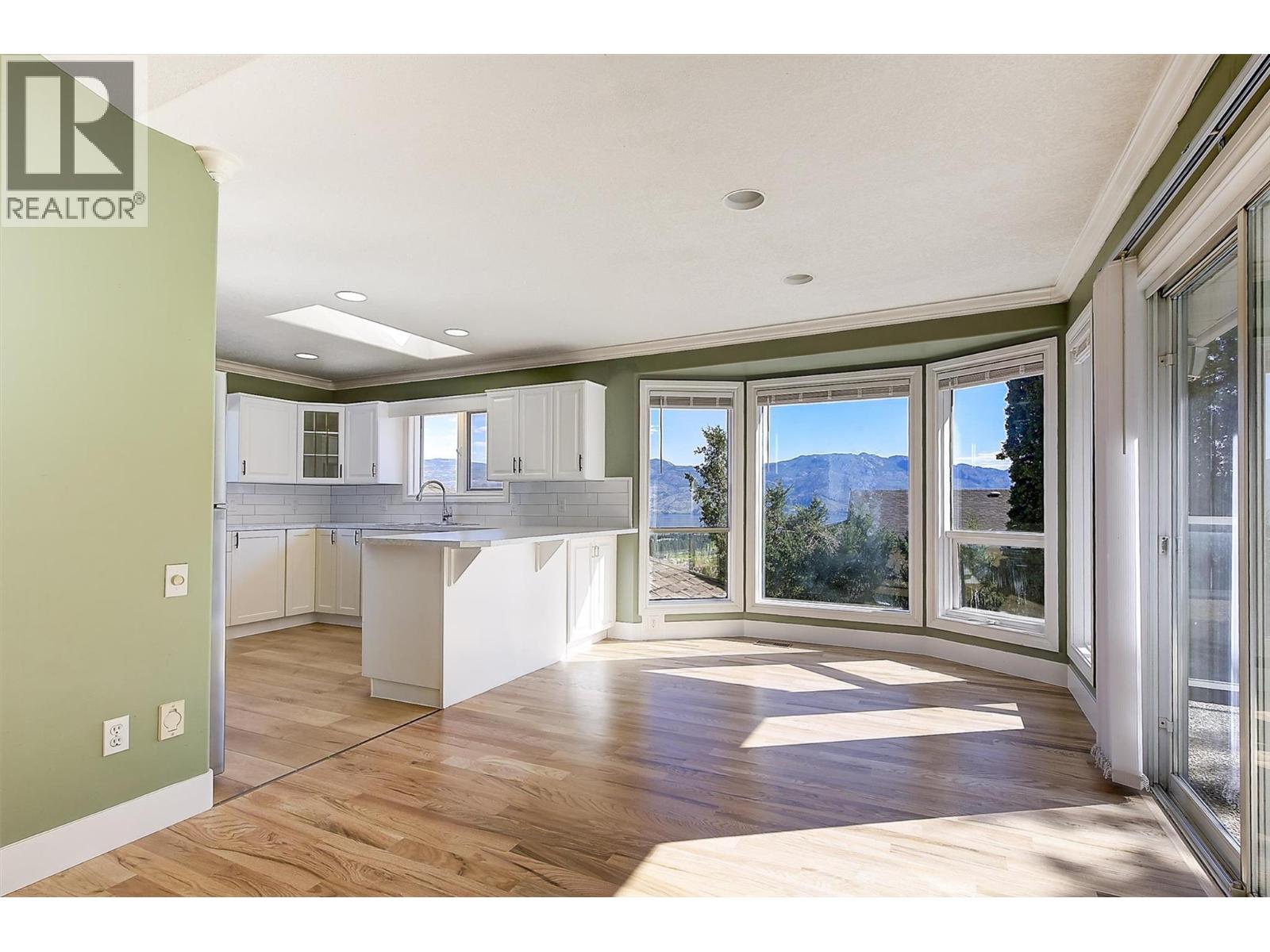 2194 Shamrock Drive, West Kelowna, British Columbia  V4T 1T9 - Photo 12 - 10385039