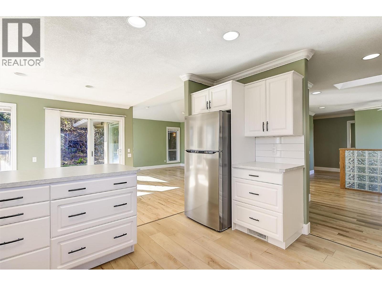 2194 Shamrock Drive, West Kelowna, British Columbia  V4T 1T9 - Photo 18 - 10385039