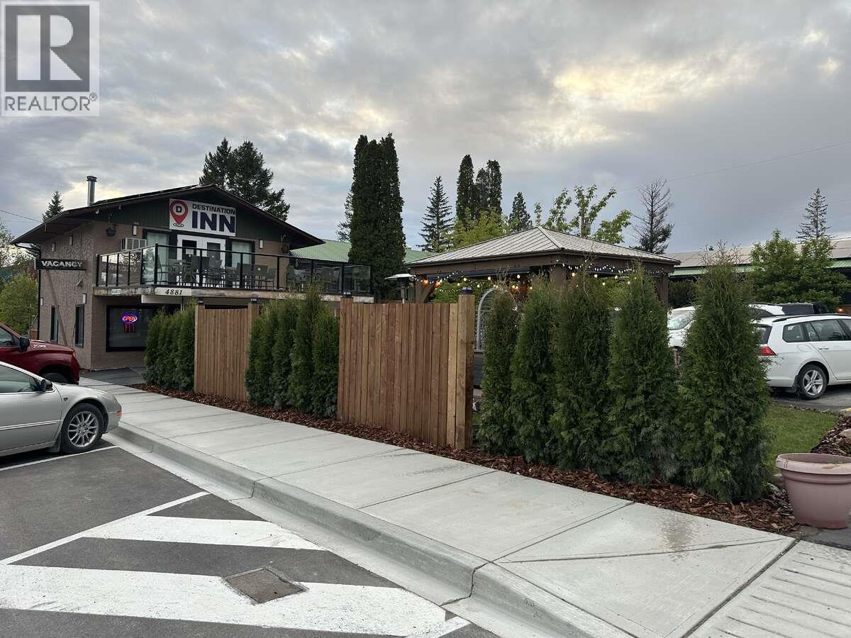 4881 ST MARY'S Street, radium hot springs, British Columbia