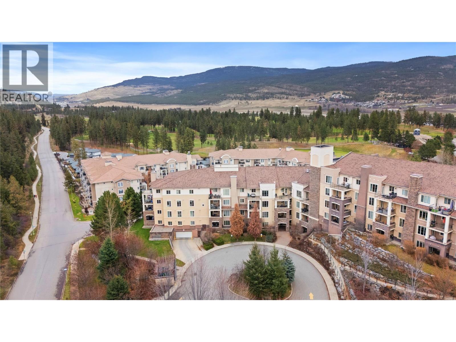 1875 Country Club Drive Unit# 1405, Kelowna, British Columbia  V1V 2W7 - Photo 1 - 10385288