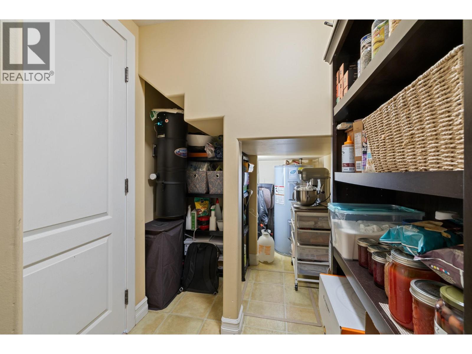 4049 Lakeshore Road Unit# 103, Kelowna, British Columbia  V1W 1V7 - Photo 31 - 10385226