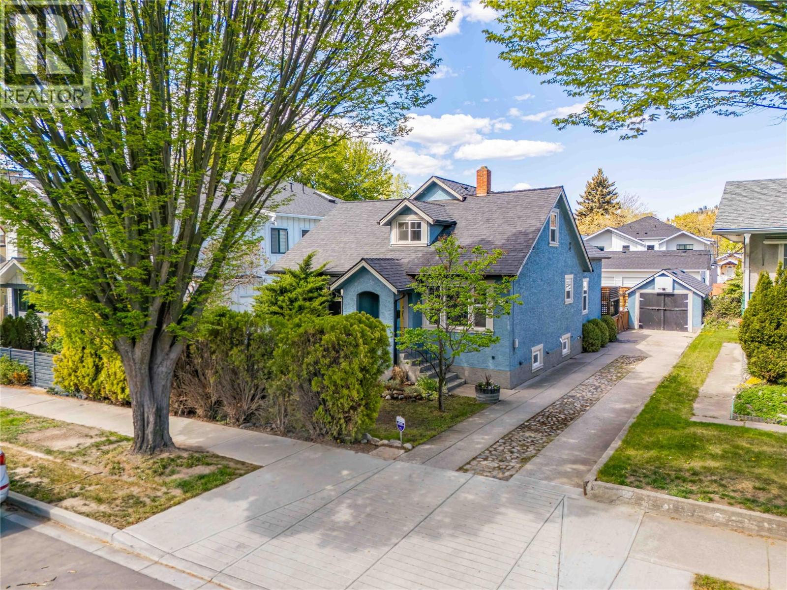 756 Stockwell Avenue, Kelowna, British Columbia  V1Y 6V9 - Photo 1 - 10385072