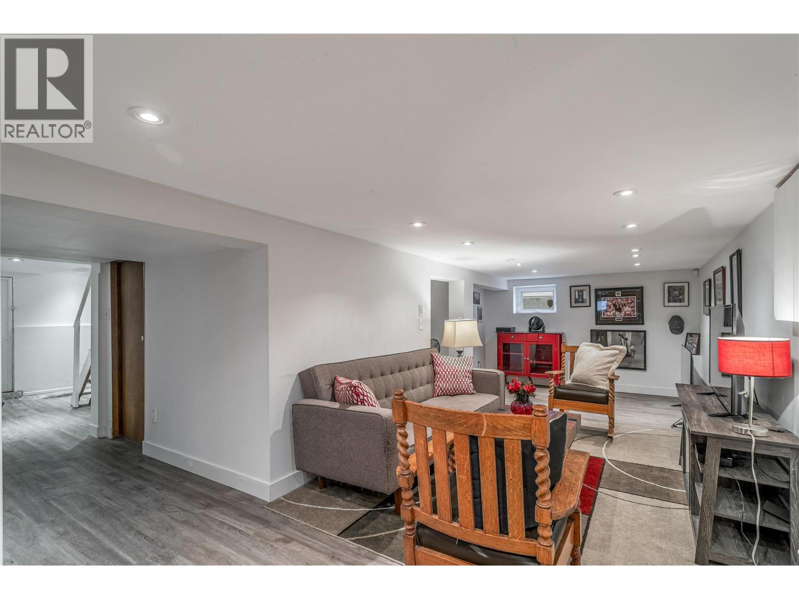 756 Stockwell Avenue, Kelowna, British Columbia  V1Y 6V9 - Photo 31 - 10385072