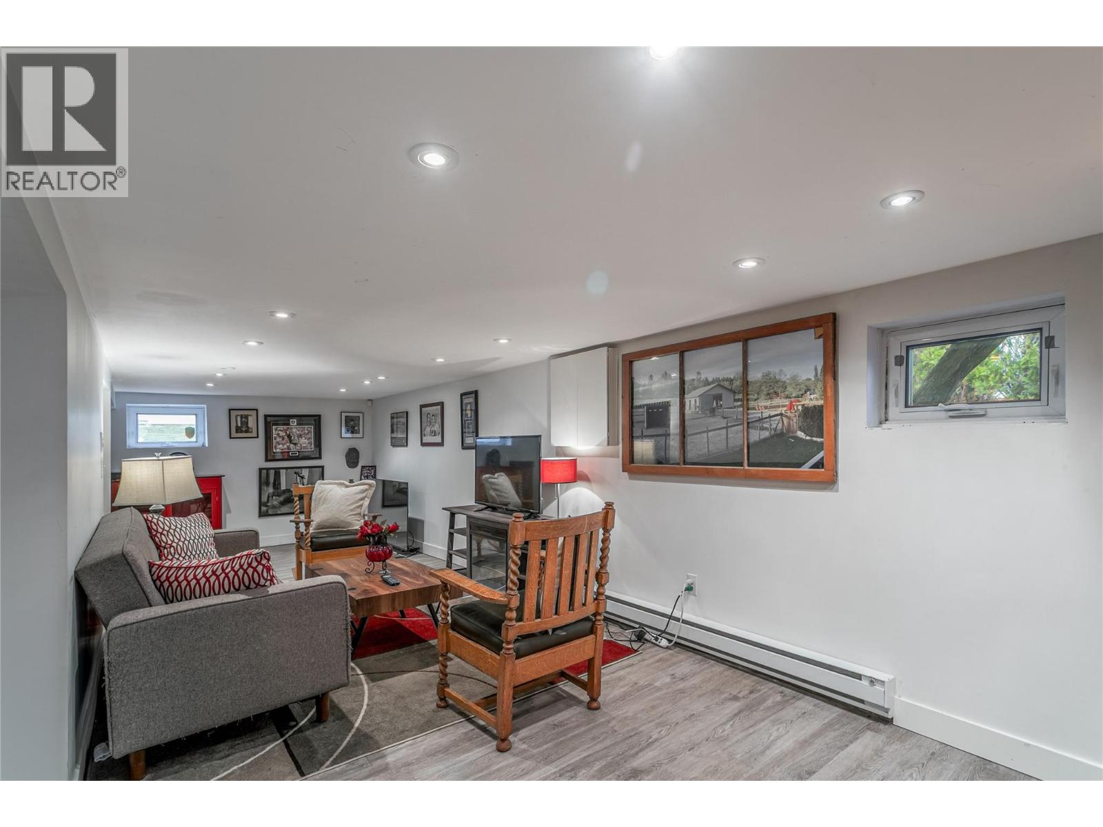 756 Stockwell Avenue, Kelowna, British Columbia  V1Y 6V9 - Photo 33 - 10385072
