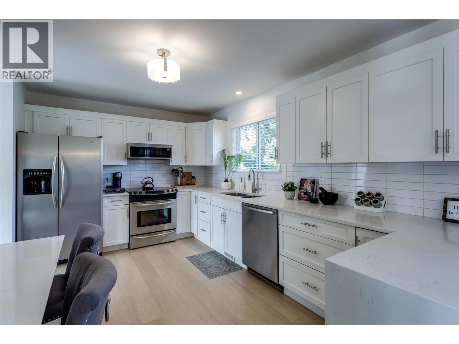 4445 Gordon Drive, Kelowna, British Columbia  V1W 1S9 - Photo 17 - 10385154