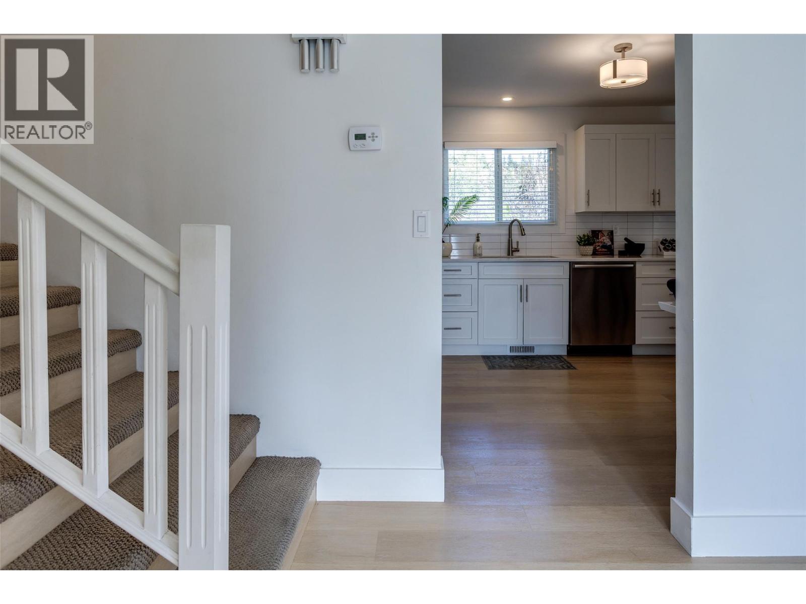 4445 Gordon Drive, Kelowna, British Columbia  V1W 1S9 - Photo 21 - 10385154