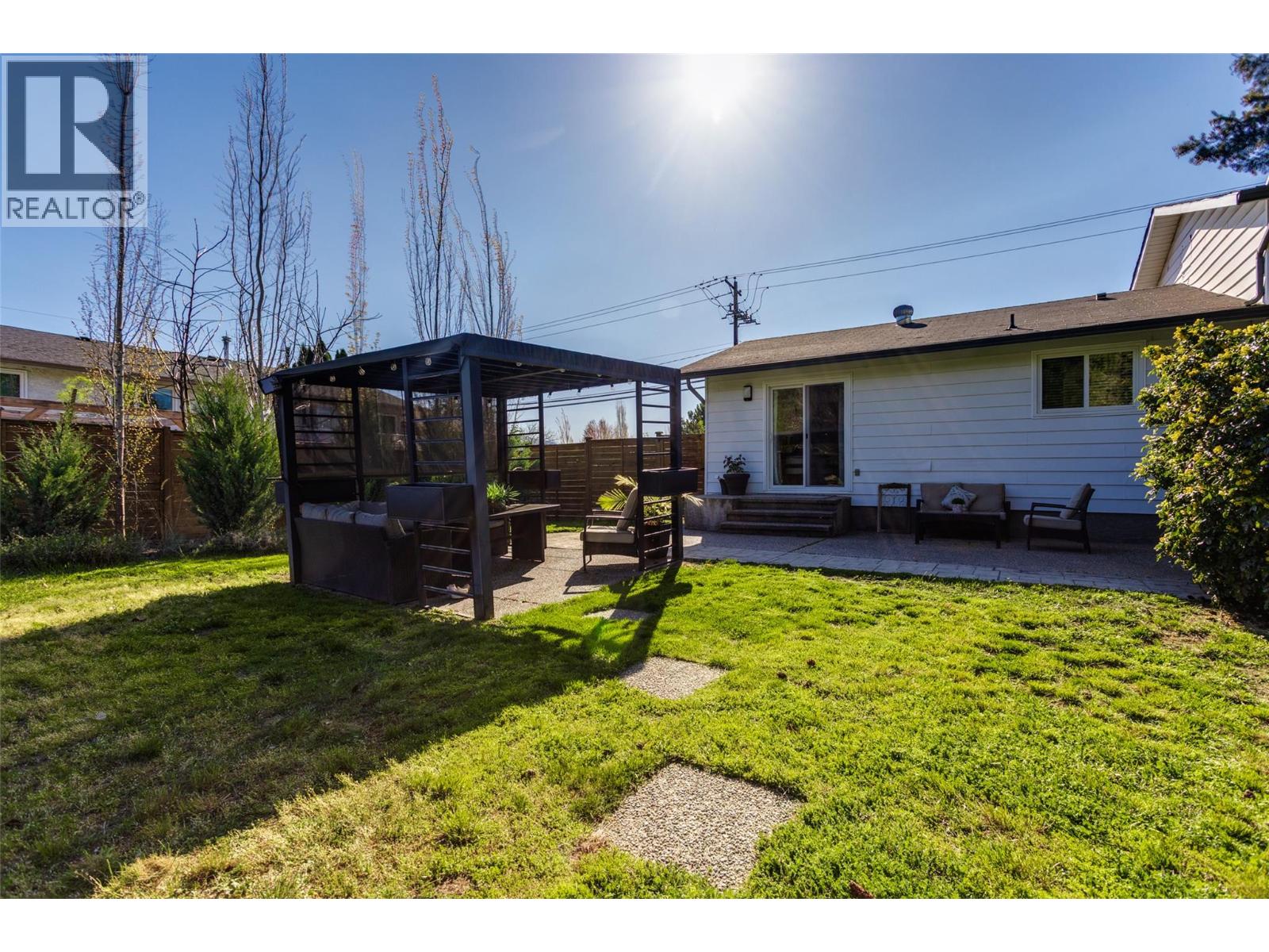 4445 Gordon Drive, Kelowna, British Columbia  V1W 1S9 - Photo 30 - 10385154