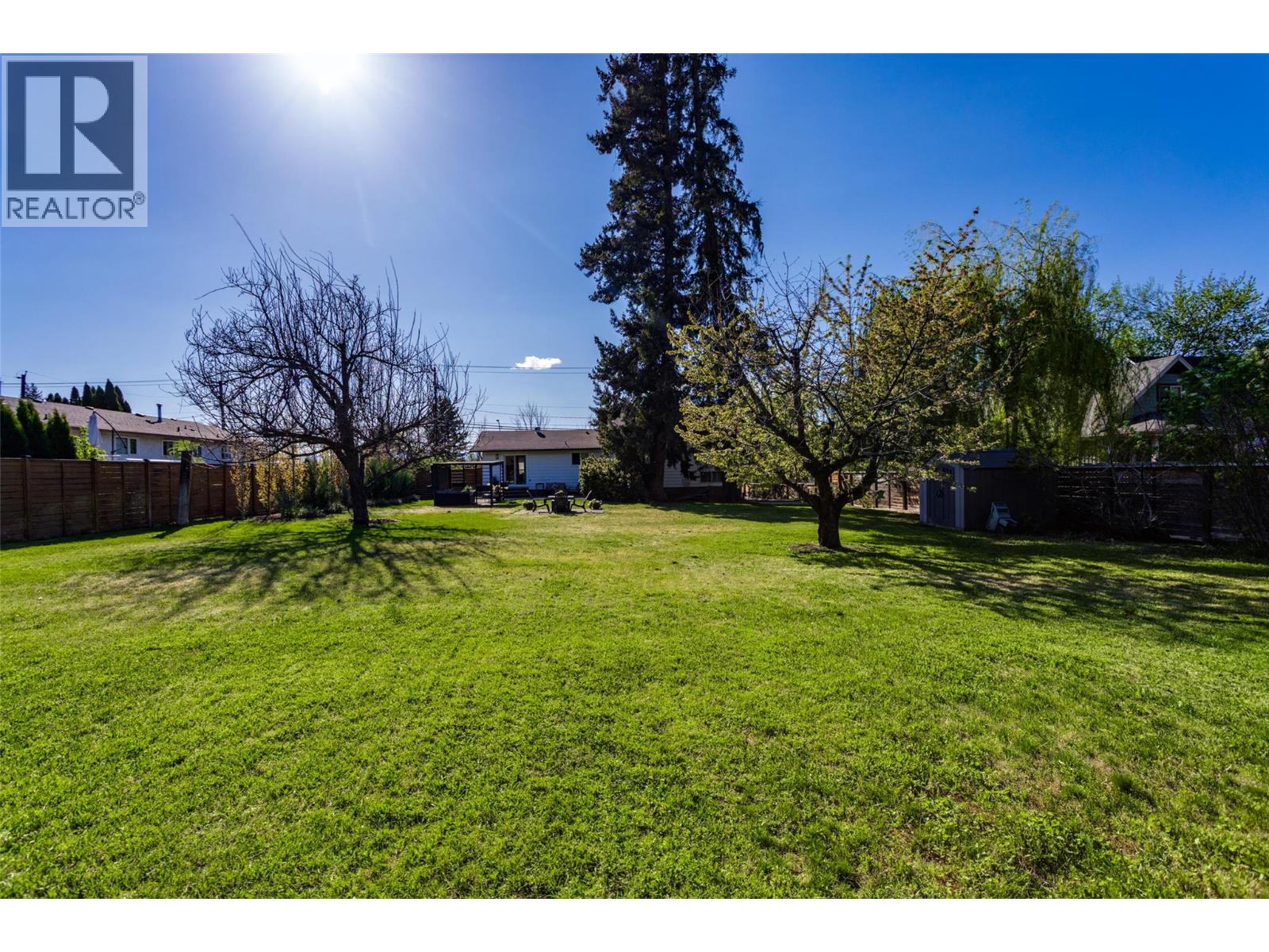 4445 Gordon Drive, Kelowna, British Columbia  V1W 1S9 - Photo 36 - 10385154