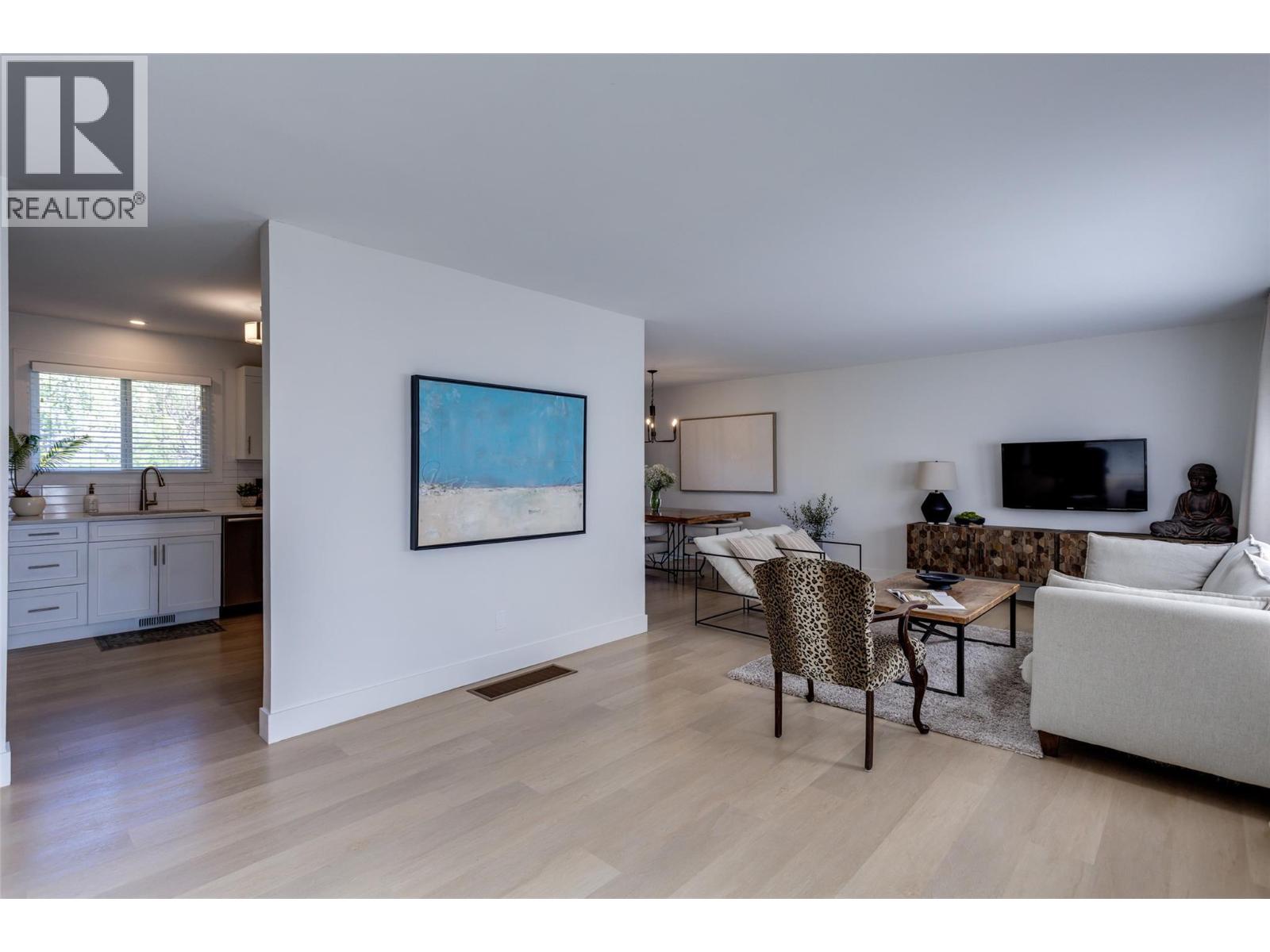 4445 Gordon Drive, Kelowna, British Columbia  V1W 1S9 - Photo 8 - 10385154
