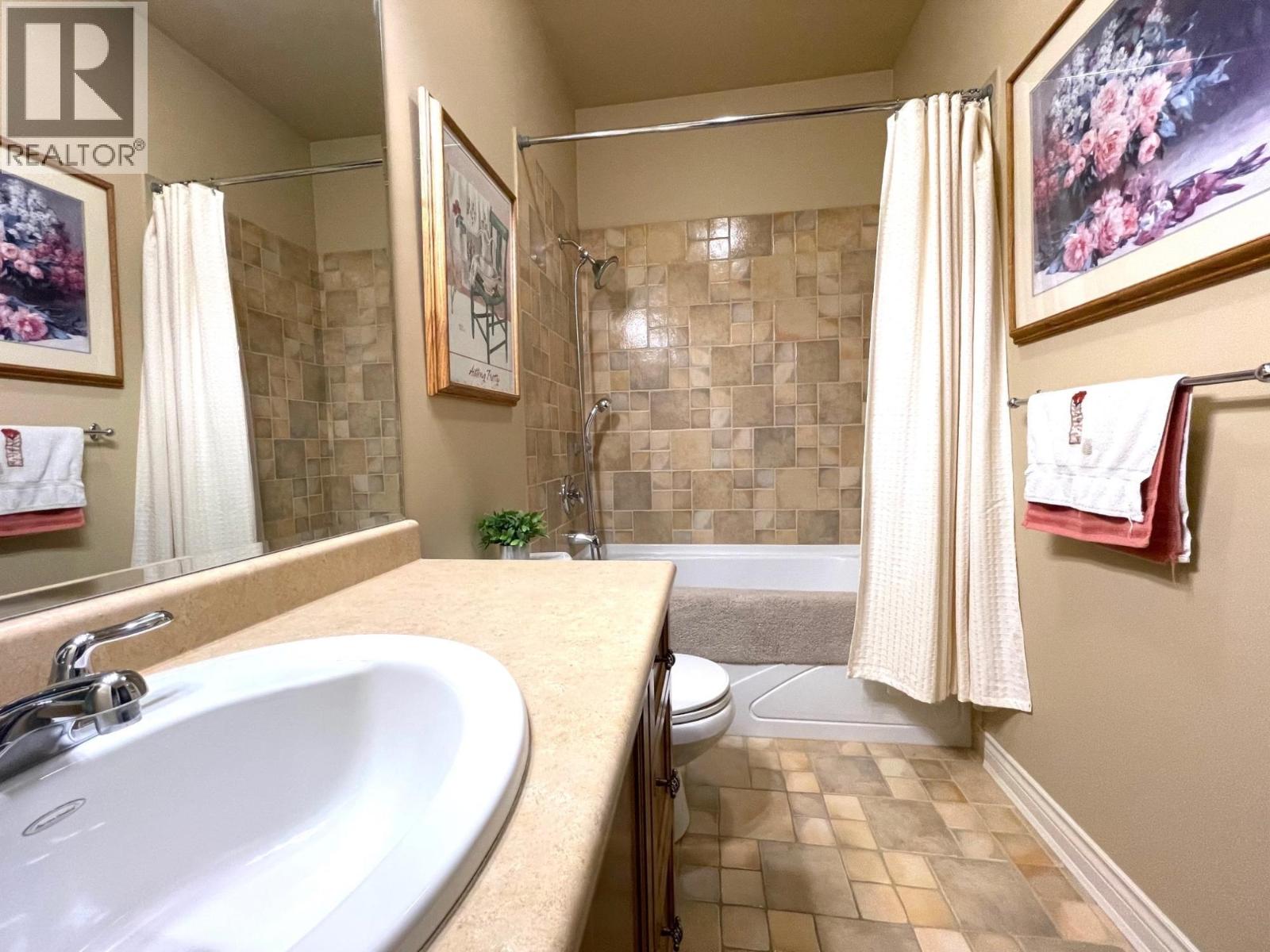 2210 Burgess Avenue, Merritt, British Columbia  V1K 1R3 - Photo 21 - 10385308