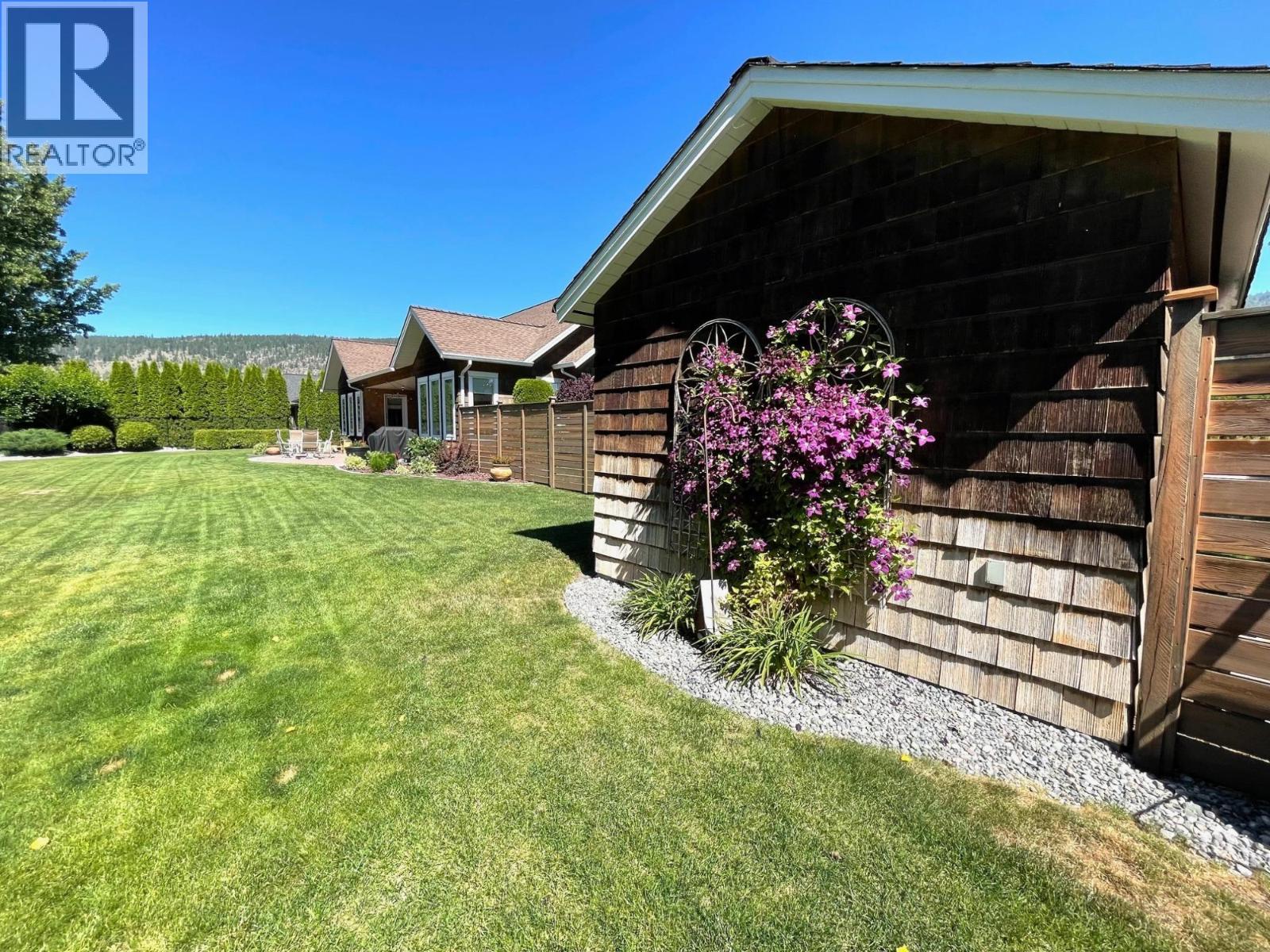 2210 Burgess Avenue, Merritt, British Columbia  V1K 1R3 - Photo 35 - 10385308