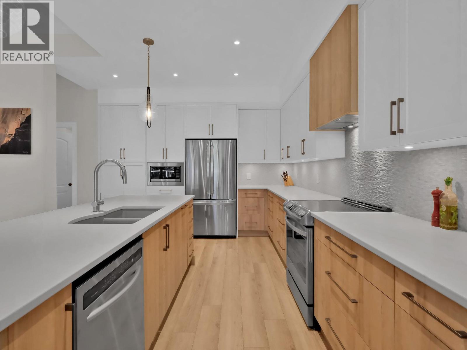 4432 Gallaghers Forest S, Kelowna, British Columbia  V1W 4X3 - Photo 10 - 10385293