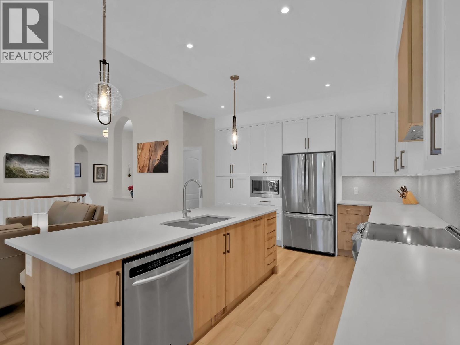 4432 Gallaghers Forest S, Kelowna, British Columbia  V1W 4X3 - Photo 8 - 10385293