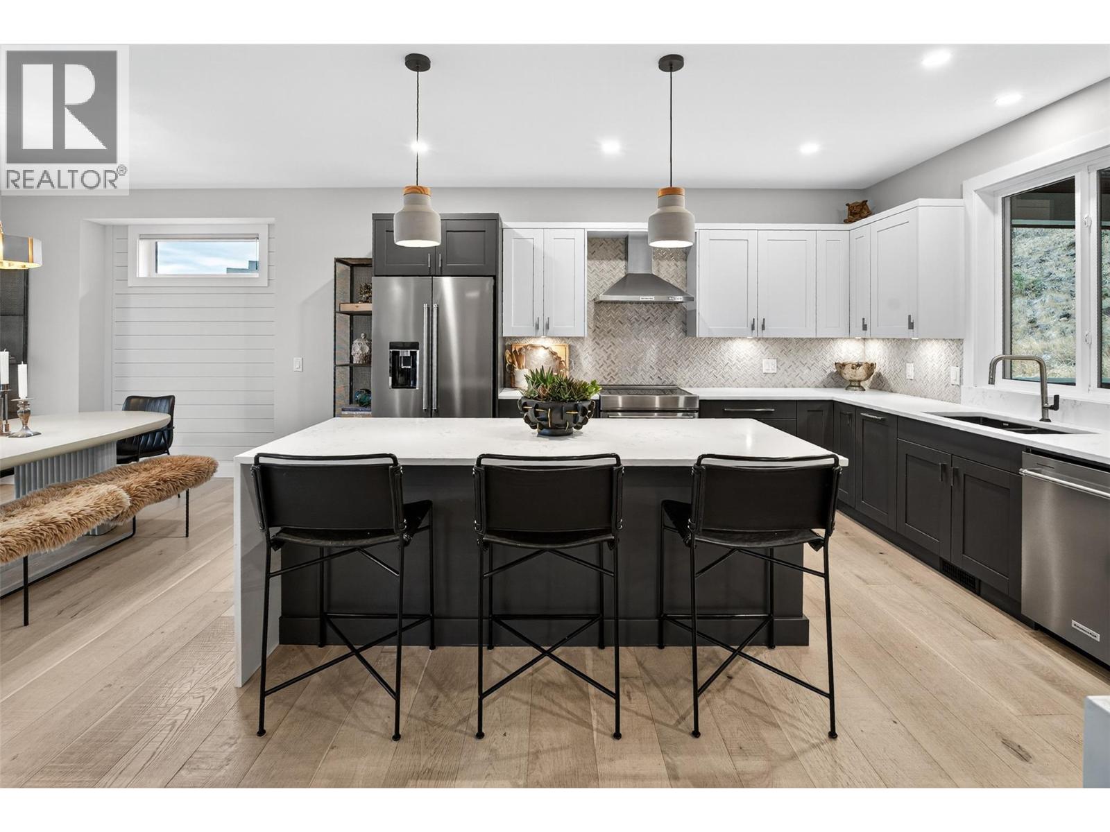 209 Summer Wood Drive, Kelowna, British Columbia  V1V 0C9 - Photo 3 - 10385225