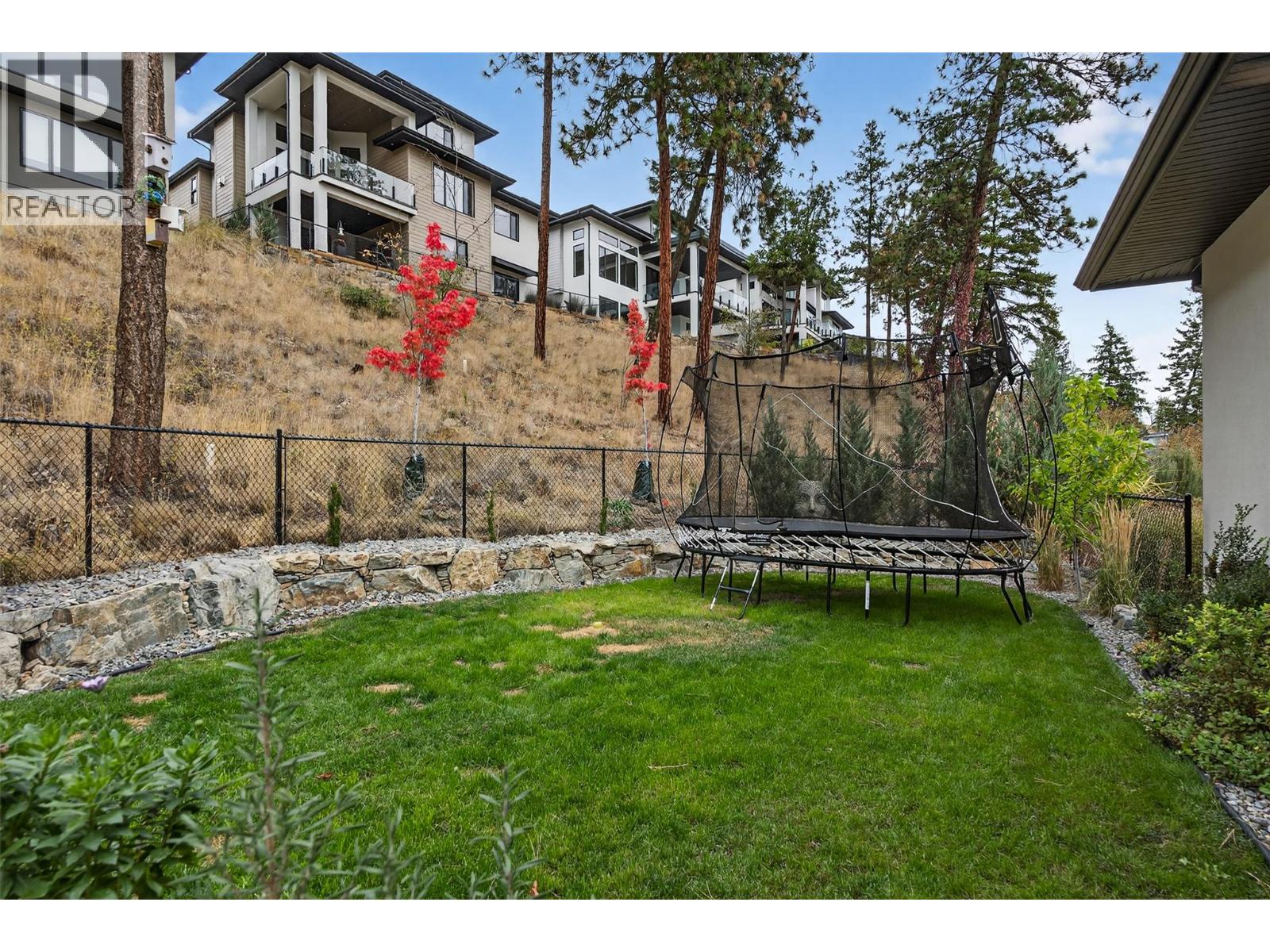 209 Summer Wood Drive, Kelowna, British Columbia  V1V 0C9 - Photo 31 - 10385225